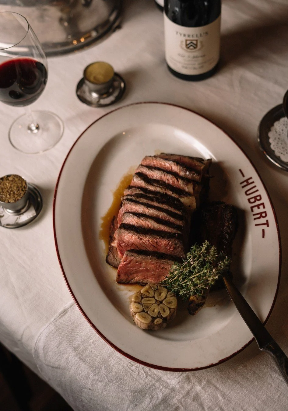 Hubert Restaurant