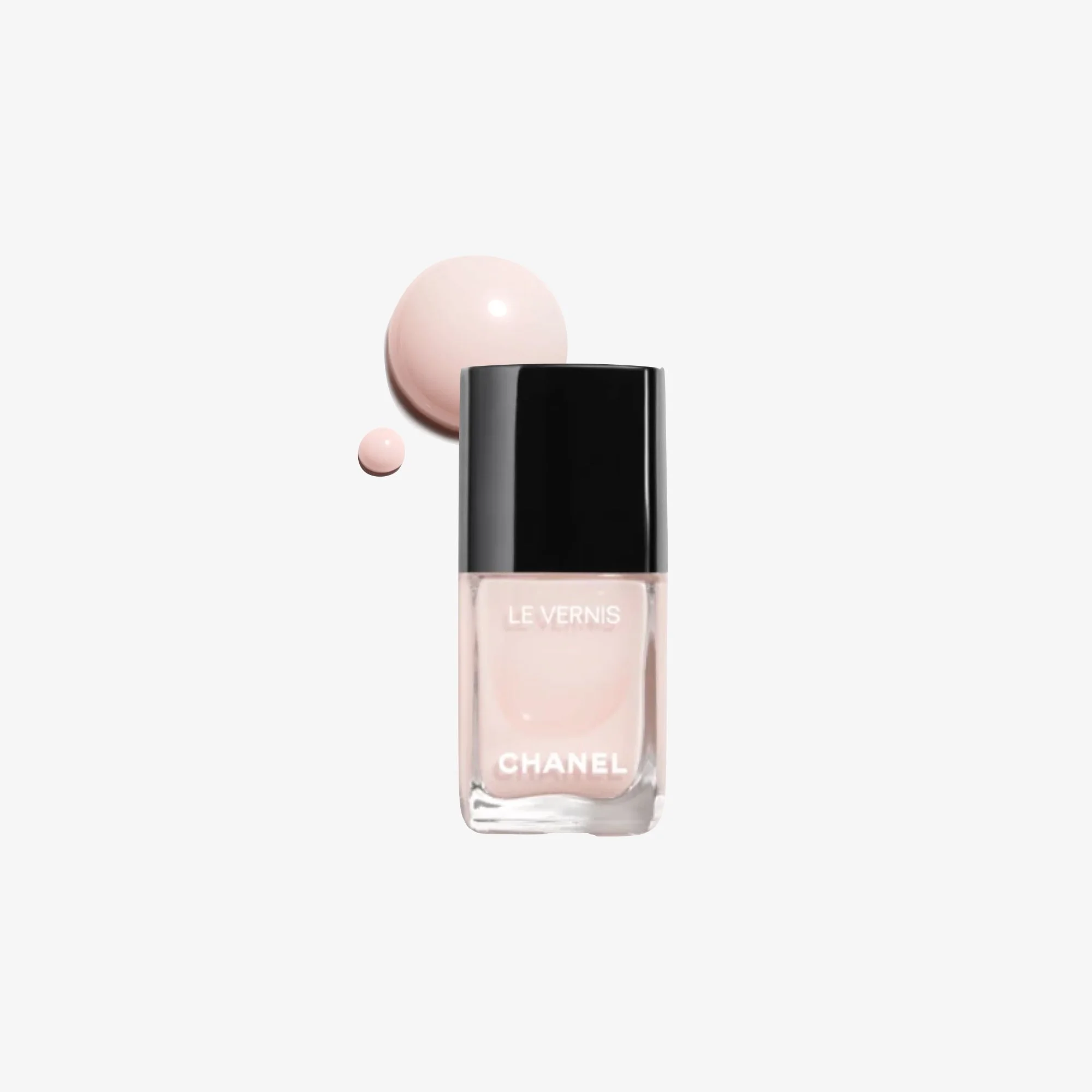 CHANEL Le Vernis Nailpolish in Ballerina