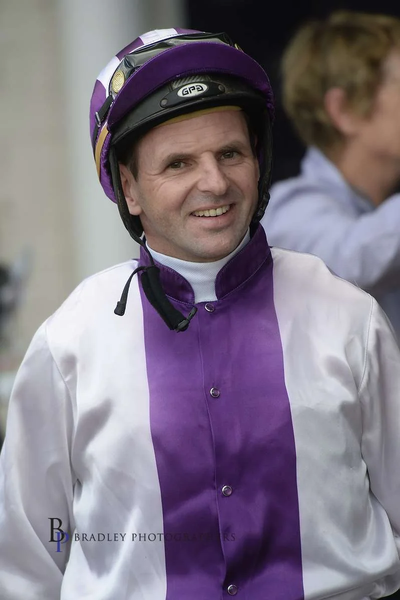 Image Courtesy of Bradley Photos - Larry Cassidy - another day at the Office