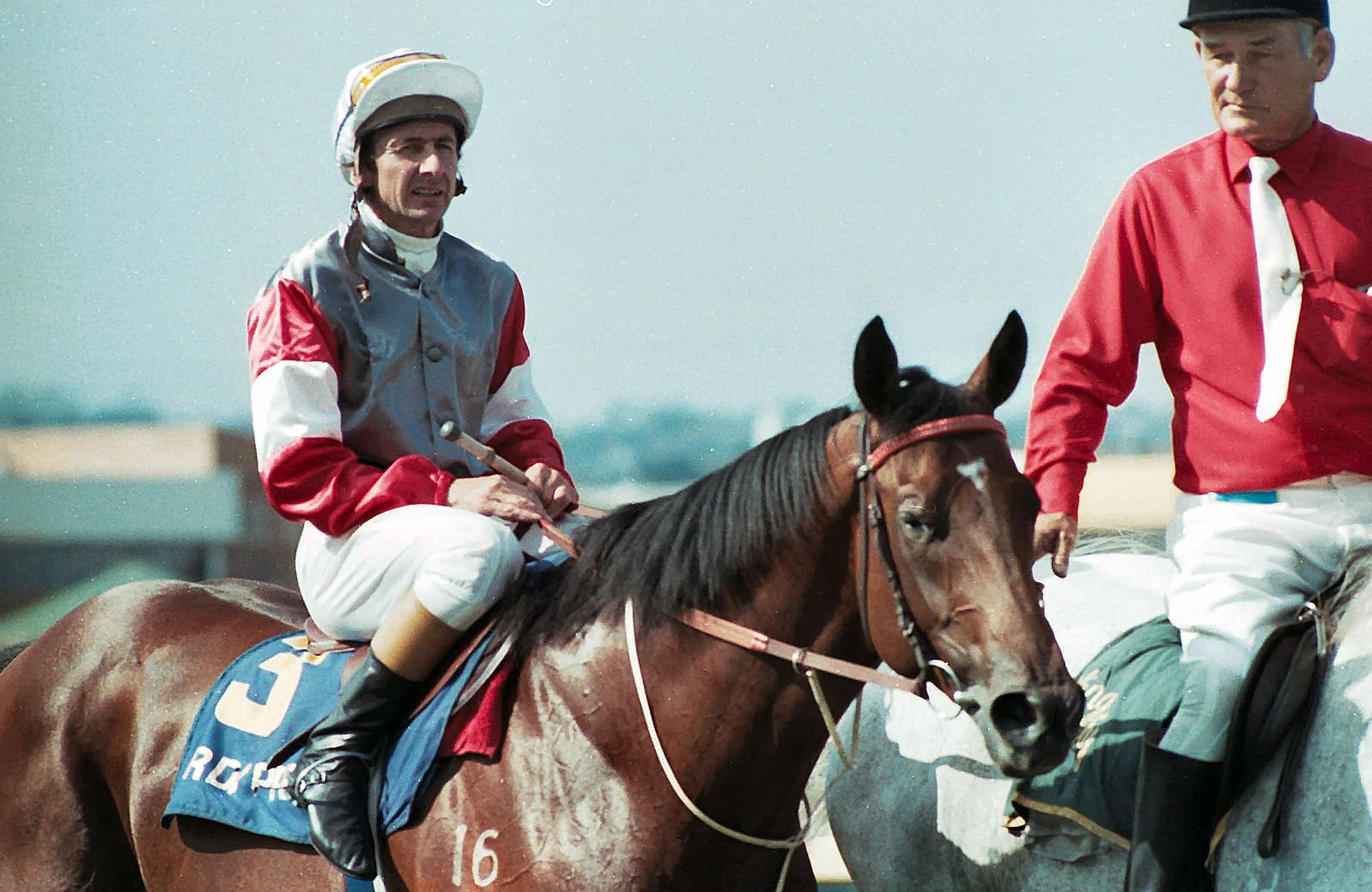 Image Courtesy of Steve Hart Photographics - Ron Quinton returns to scale on Sir Dapper accompanied by Clerk of the Course, Jack Bryant