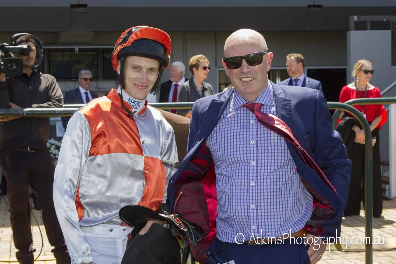 Image courtesy AtkinsPhotography.com.au - Todd with another good supporter, Richard Jolly.