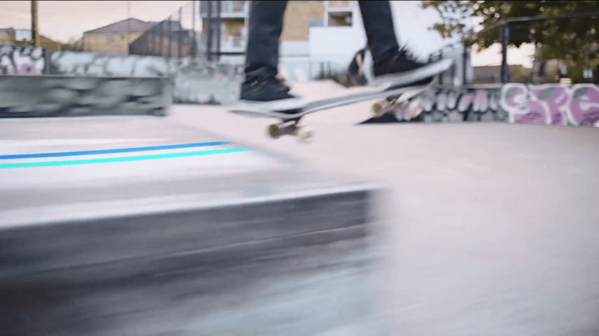 Samsung Gear Sport - Official Launch Film.gif