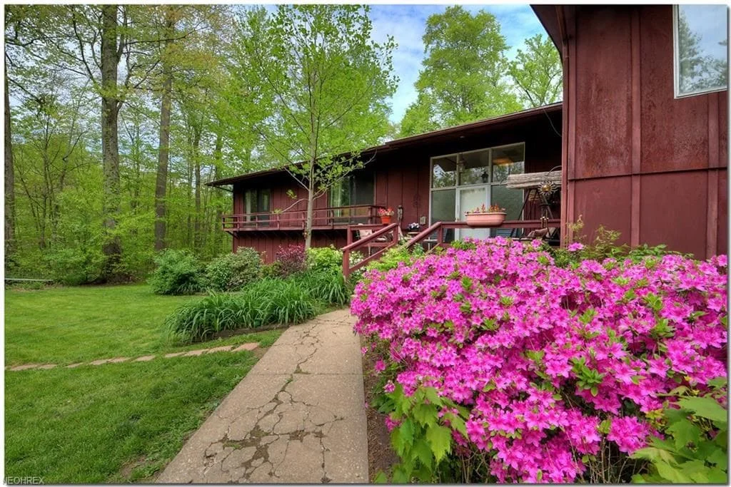 SOLD - Chagrin Falls Woodsy Retreat