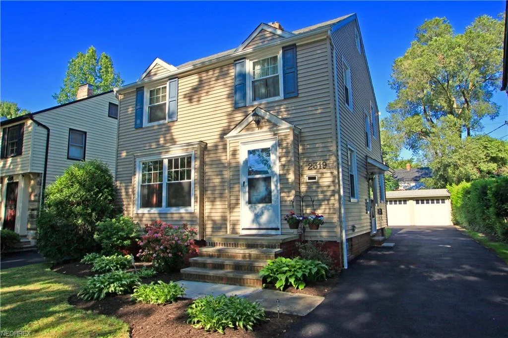 Newly Renovated University Heights 3-Bedroom