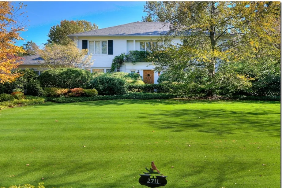 Charming Mid-Century Home in Shaker Heights