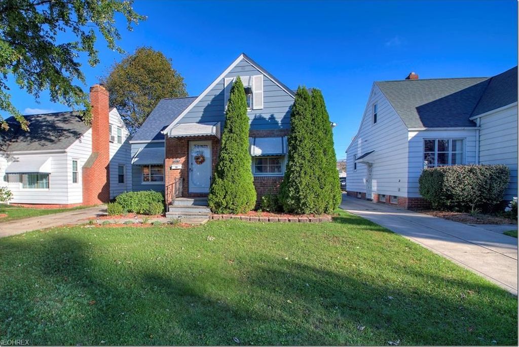 Beautiful and Spacious Cape Cod Home in the Perfect Location!