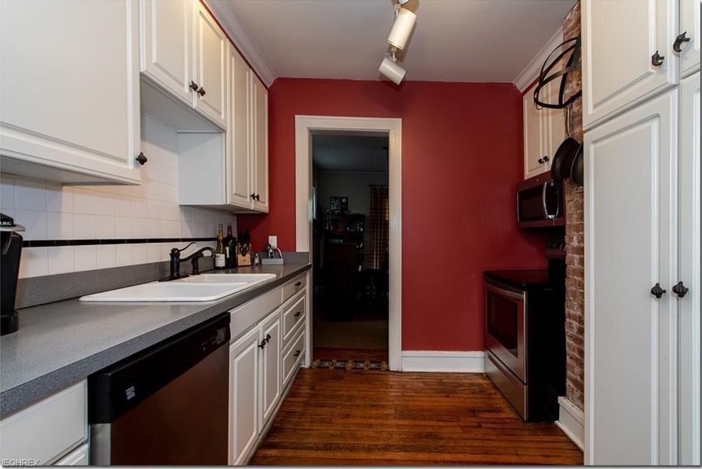 88 Solon Road 5.jpg