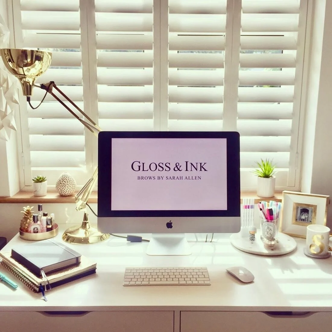 // Online Booking For Beautiful Brows //

Thinking about how you can get better brows? It couldn&rsquo;t be easier to book in for your free consultation via my website www.glossandink.com (link in bio). My brow studio is located in Hampton Village, T