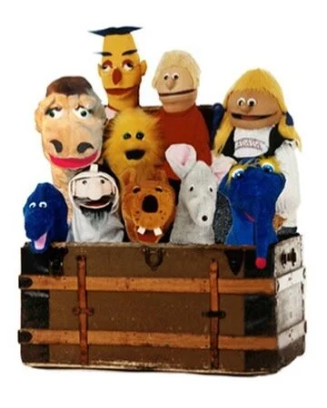 Hairy &amp; Company are coming to 18&amp;8th tonight! 

Doors open at 6pm, the show starts at 6:30. 

We hope you won&rsquo;t miss out on this FREE, fun, family event!