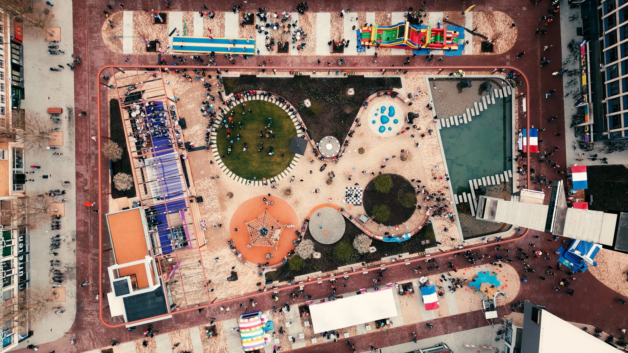 02 Spot.00_19_34_16.Still001.jpg