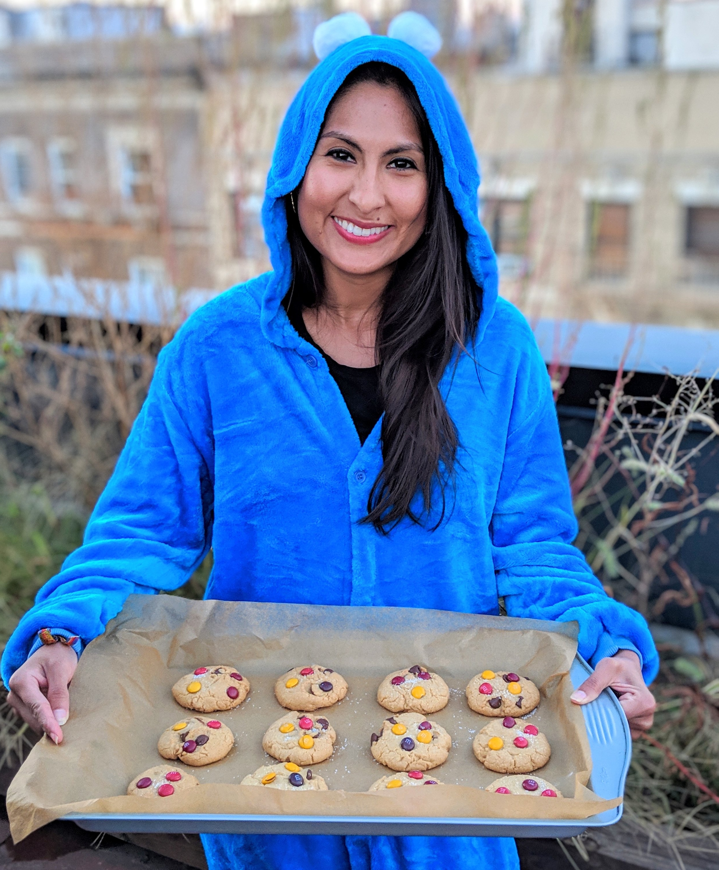 Your resident Cookie Monster, Cyn