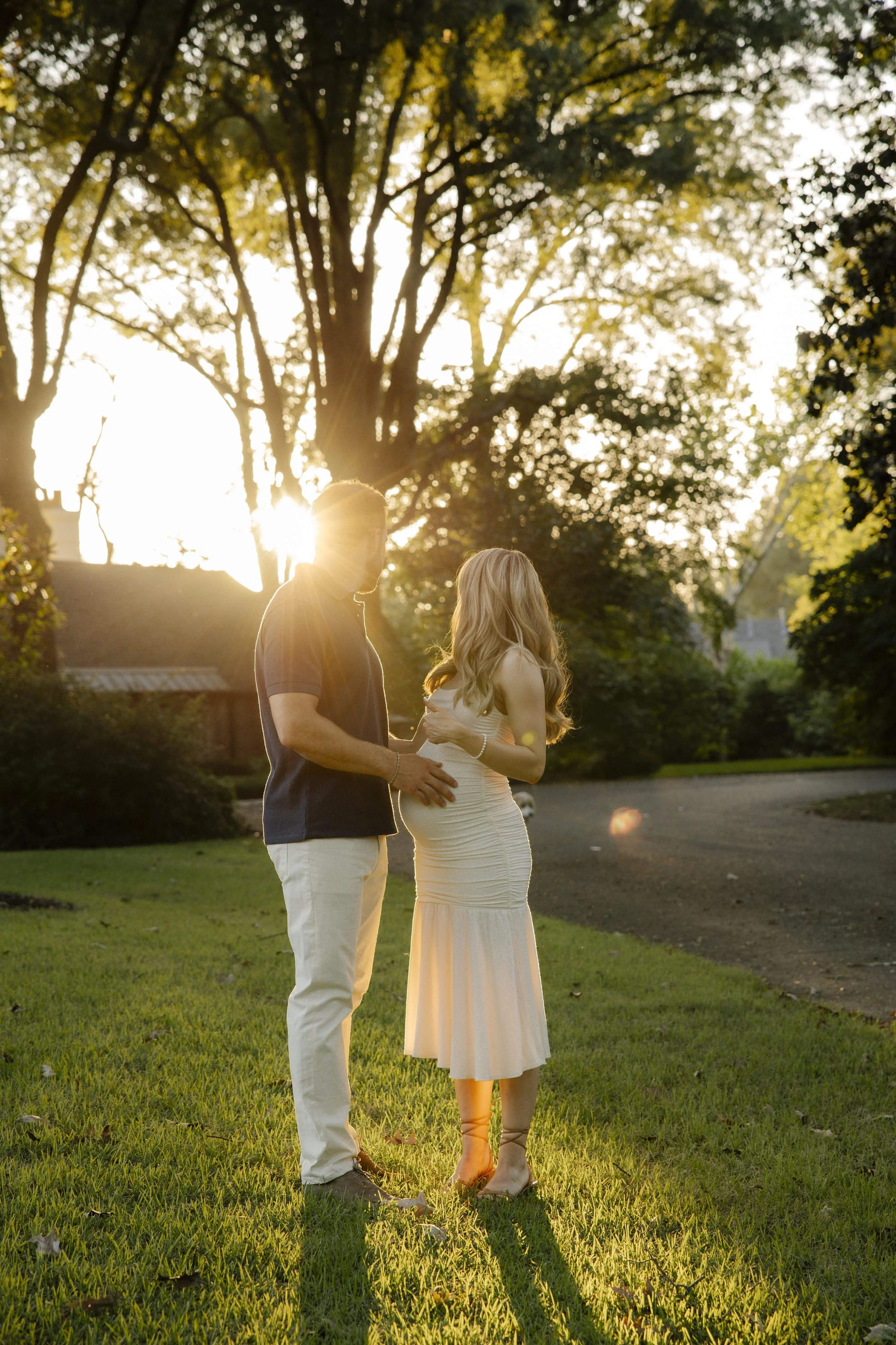 2025-09-27 Nicolette and Bryce Maternity - Mary Gunning-0742 copy.jpg