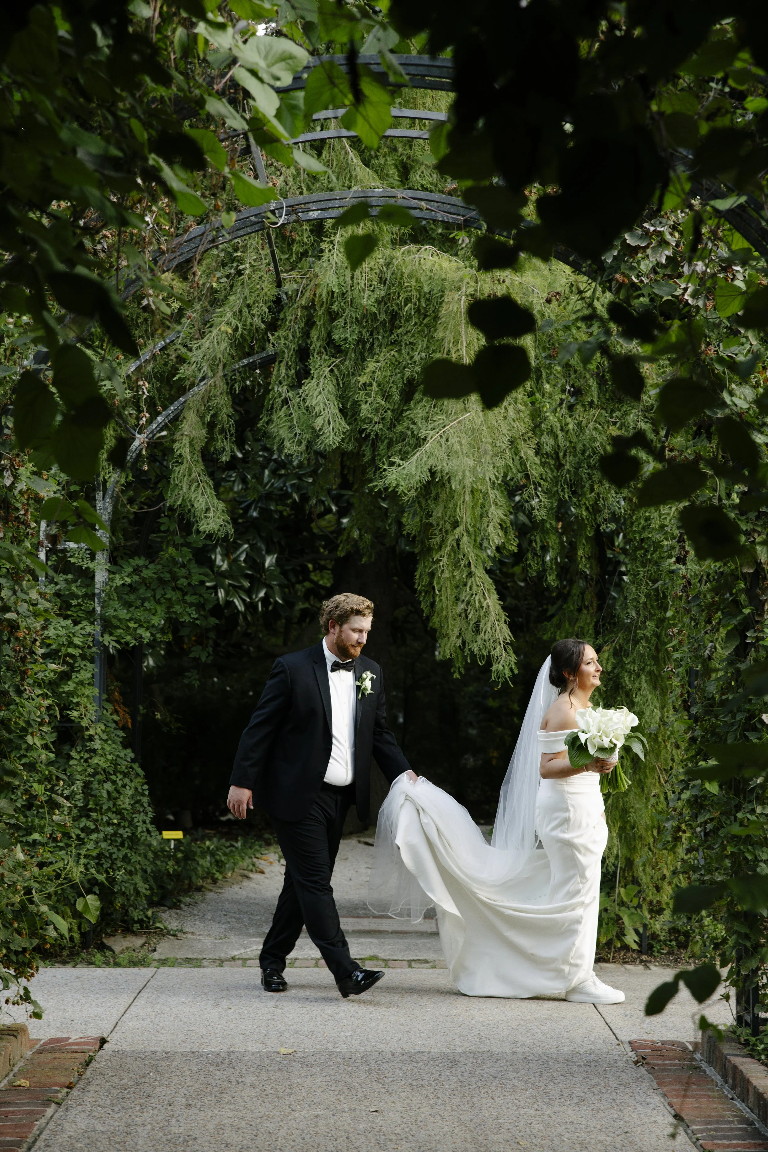 memphis-tennessee-wedding-photographer-dixon-gallery-and-gardens-3386 copy.jpg