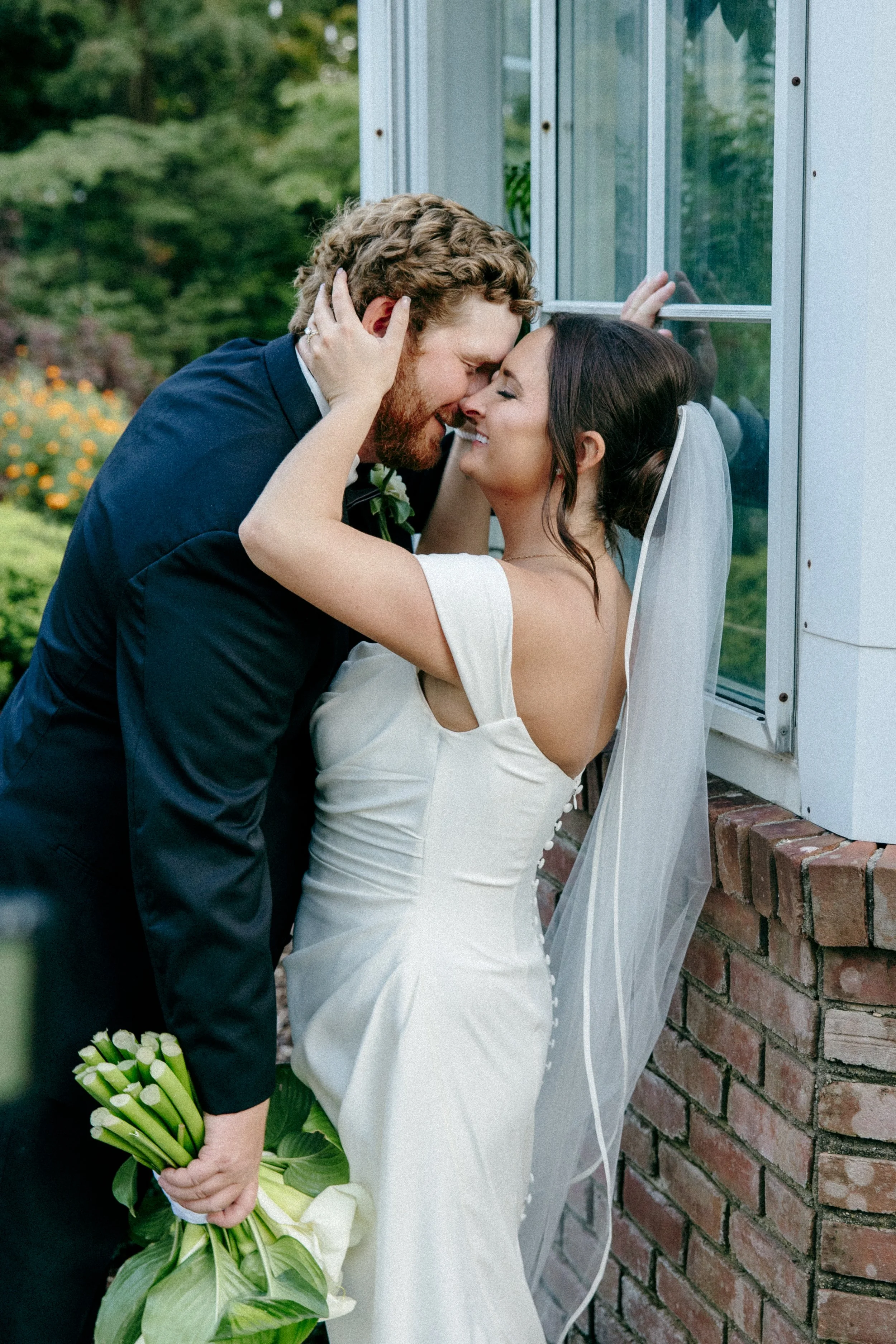 memphis-tennessee-wedding-photographer-dixon-gallery-and-gardens-3459 copy.jpg