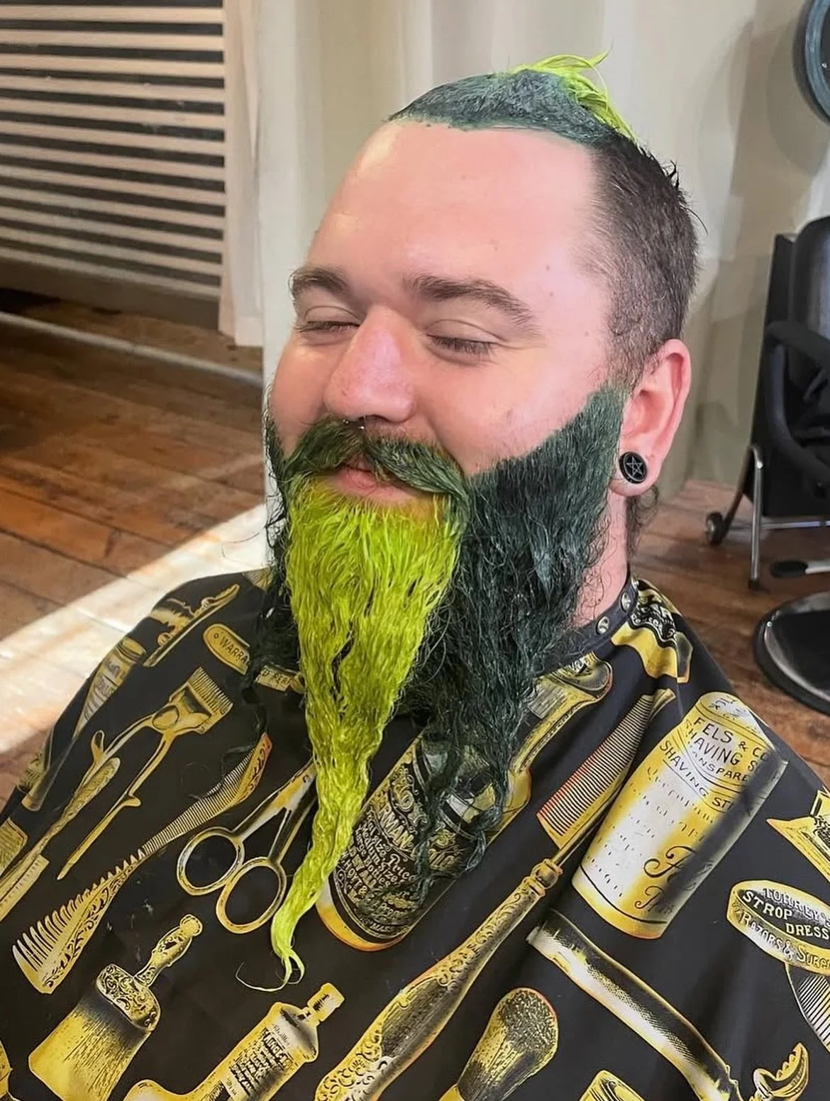 ✨REPOST✨ @cassandra614 
How RAD is this lizard-chic color from Cassie?! 🦎✨
.
.
.
.
#AshevilleHair #LocalSalonVibes #FamilyOwnedSalon #AshevilleStylist #SupportLocalHair #NCBeauty #HairGoalsAsheville #AshevilleHairArt
#AshevilleHairScene #SmallBusine