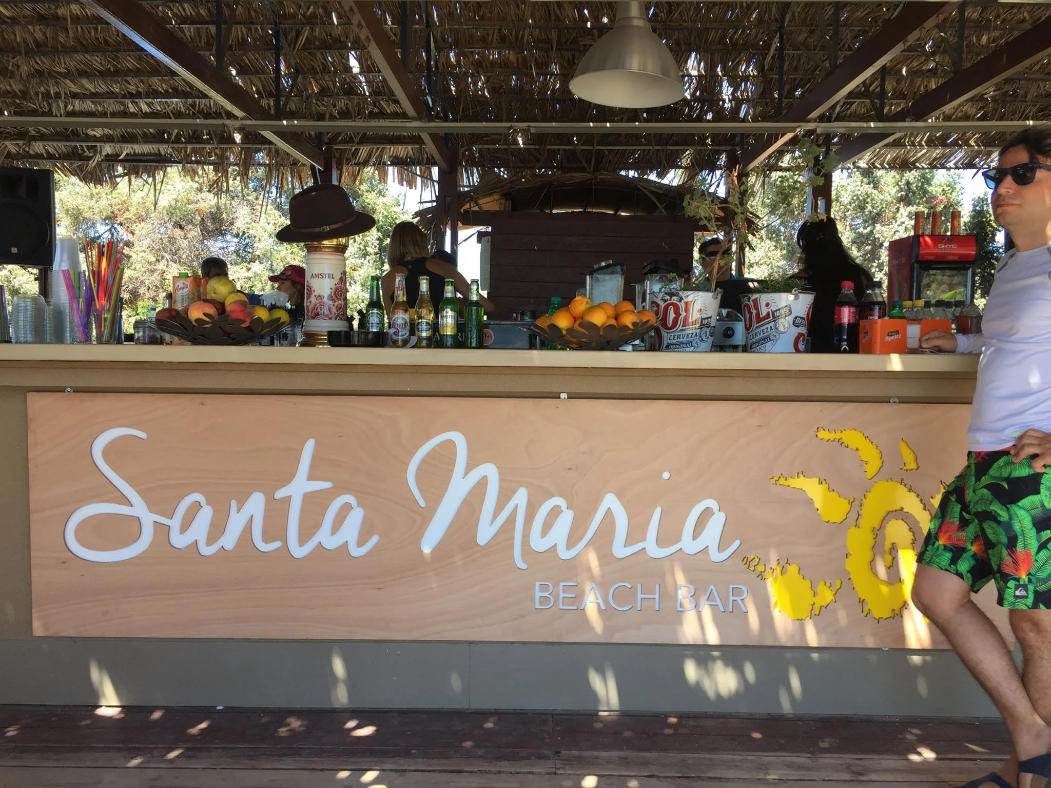 SANTA-MARIA-BEACH-BAR-PHOTO.jpg