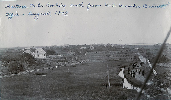  Courtesy of Outer Banks History Center 