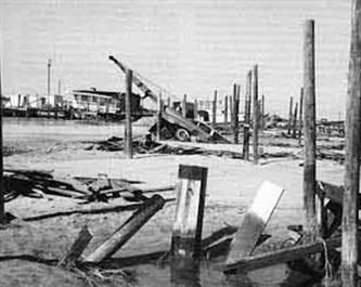 The remains of Oregon Inlet Marina. Photo: The Ash Wednesday Storm by David Stick