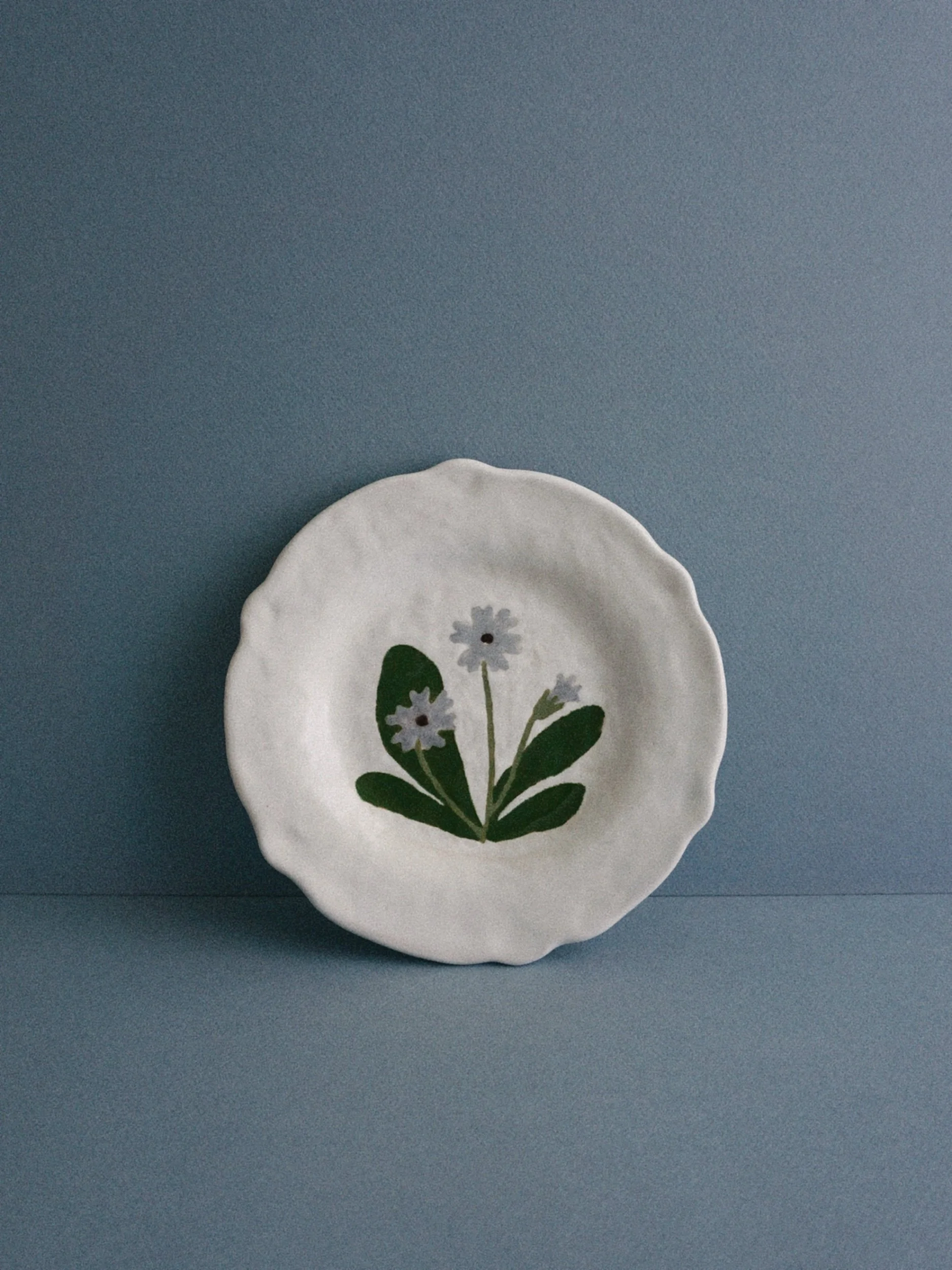 Forget-me-not Bread Plate (white glaze)