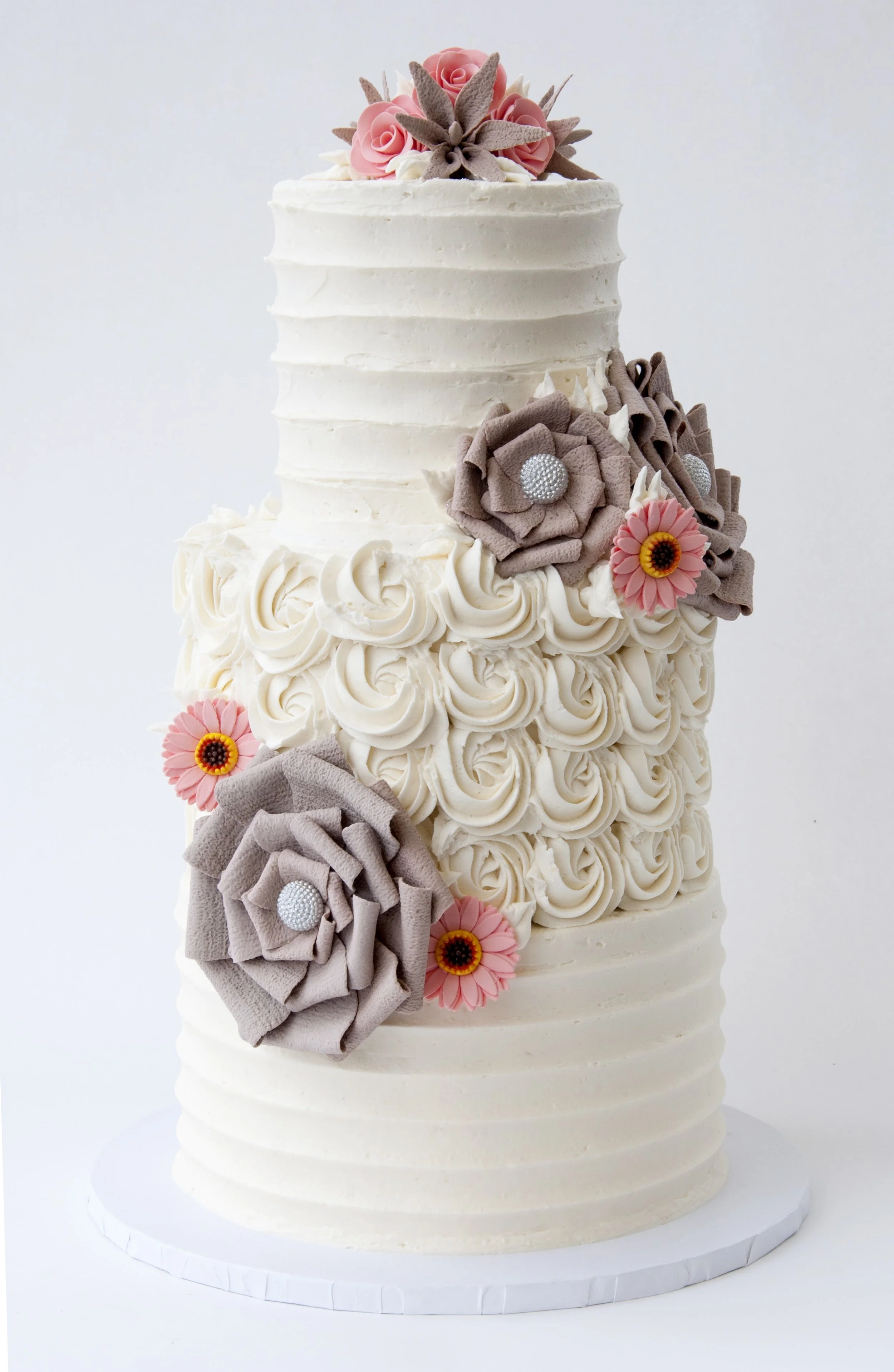 Burlap Flower Wedding Cake 1.jpg