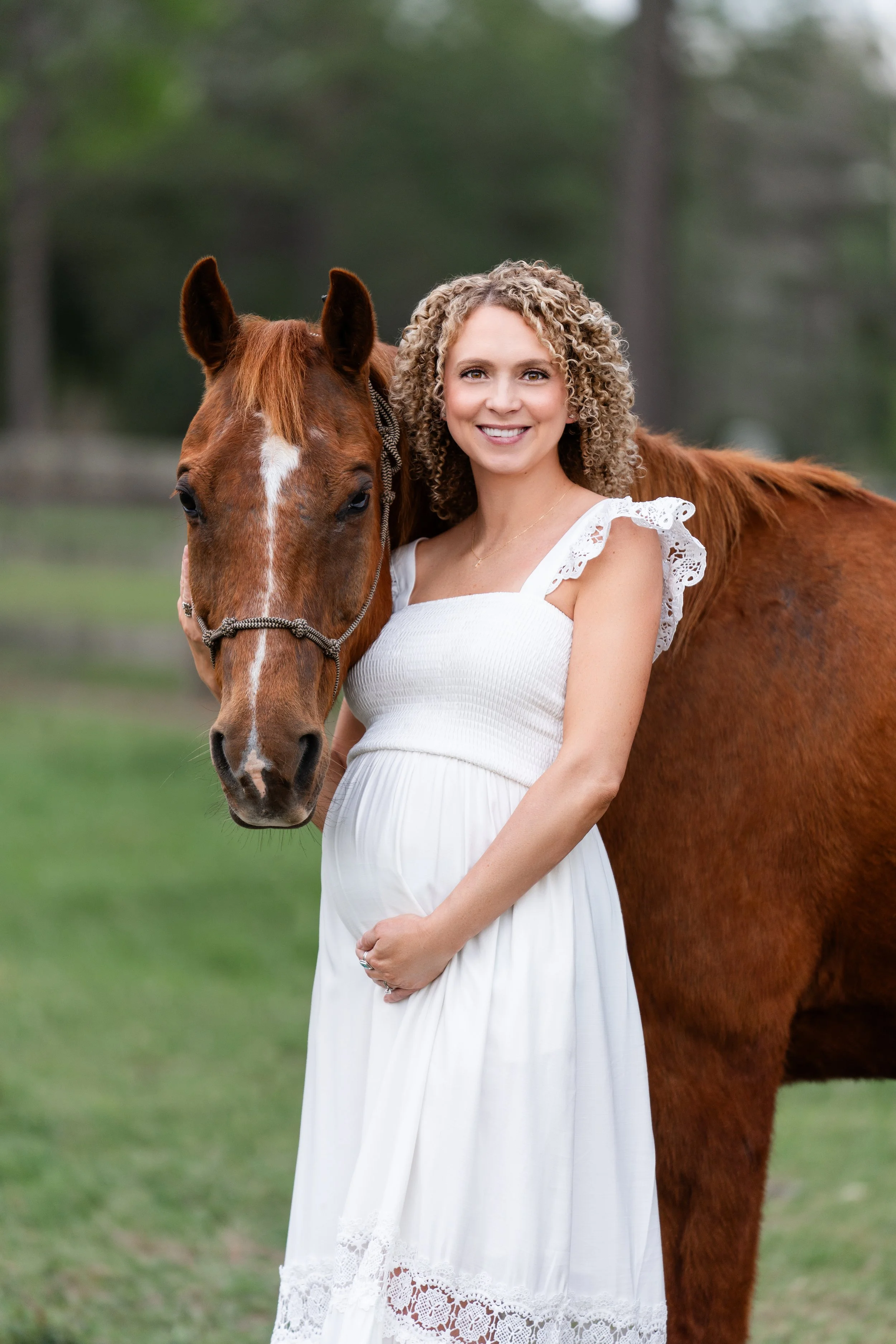 Maternity session at horse farm in Waller Texas