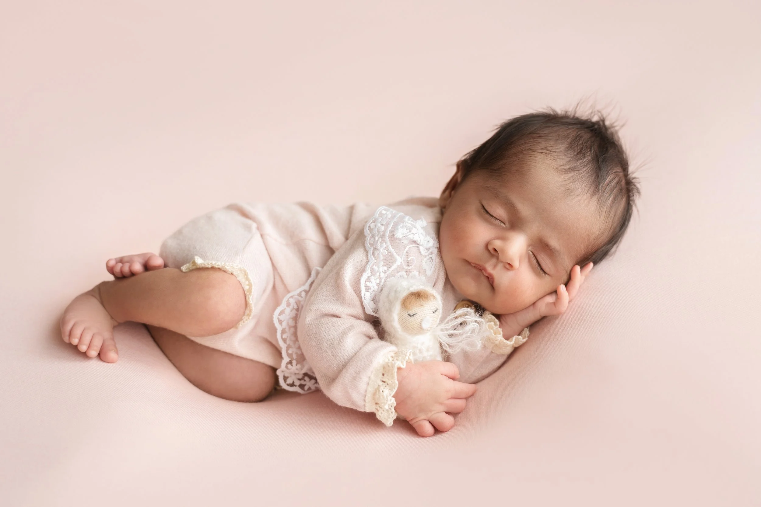Isha newborn 20 days old August 2022-22.jpg