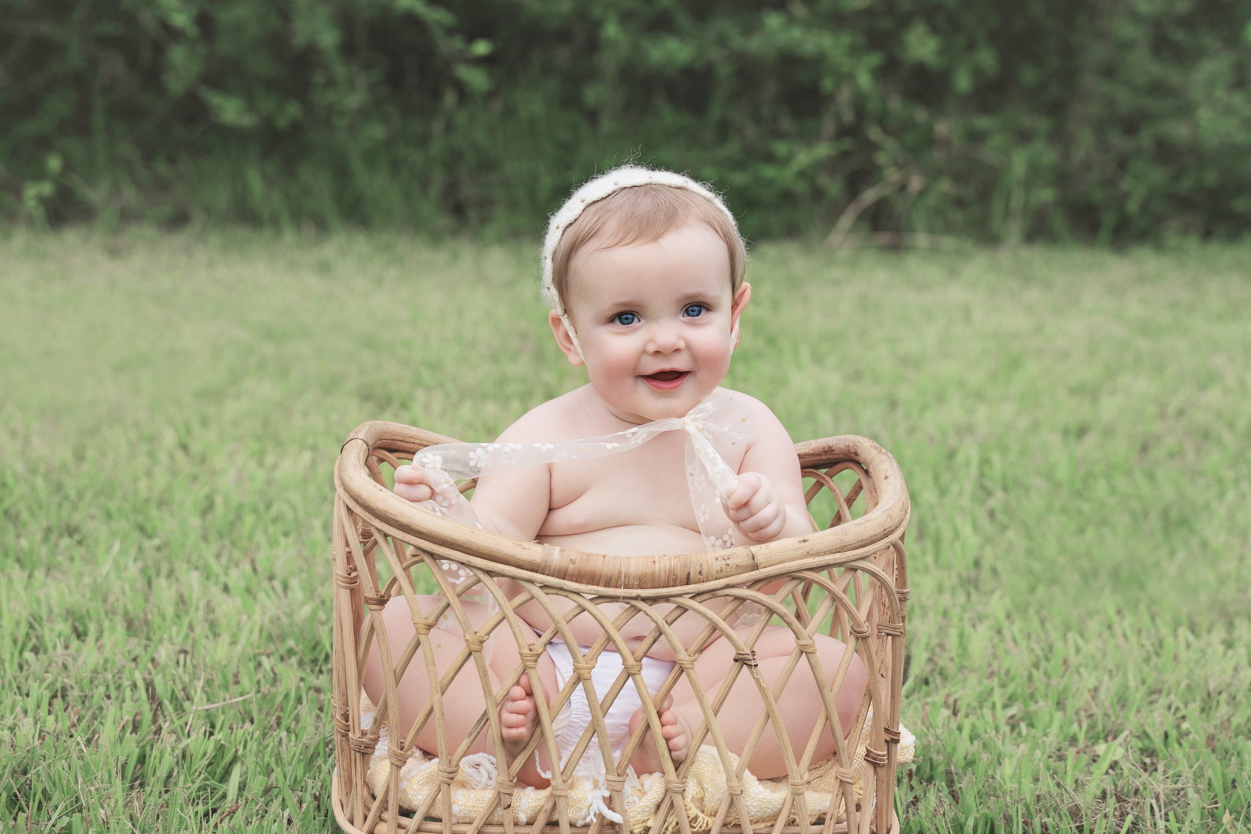 Kate 1 Year May 2022-20.jpg