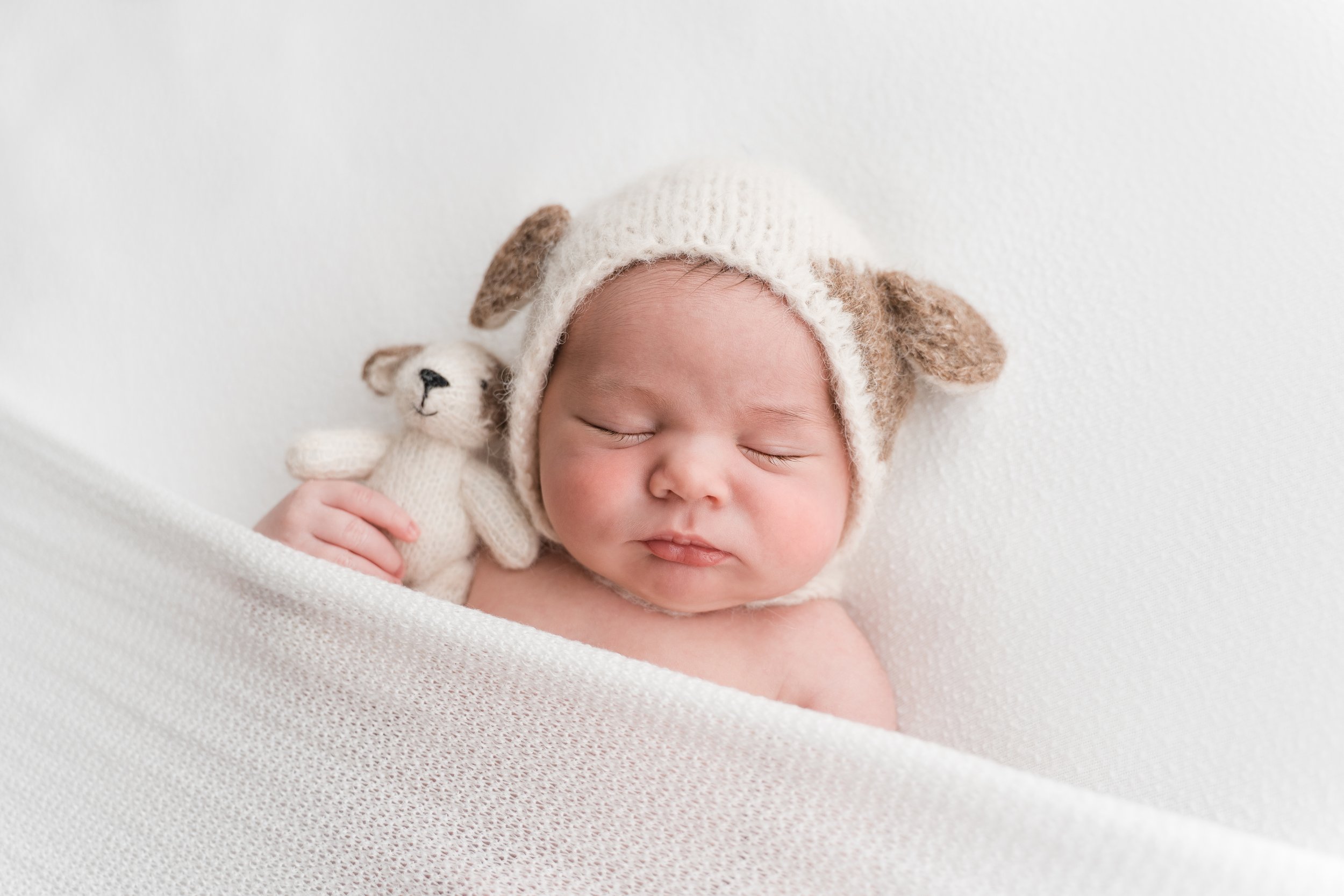 Lincoln's Newborn Sneak Peeks