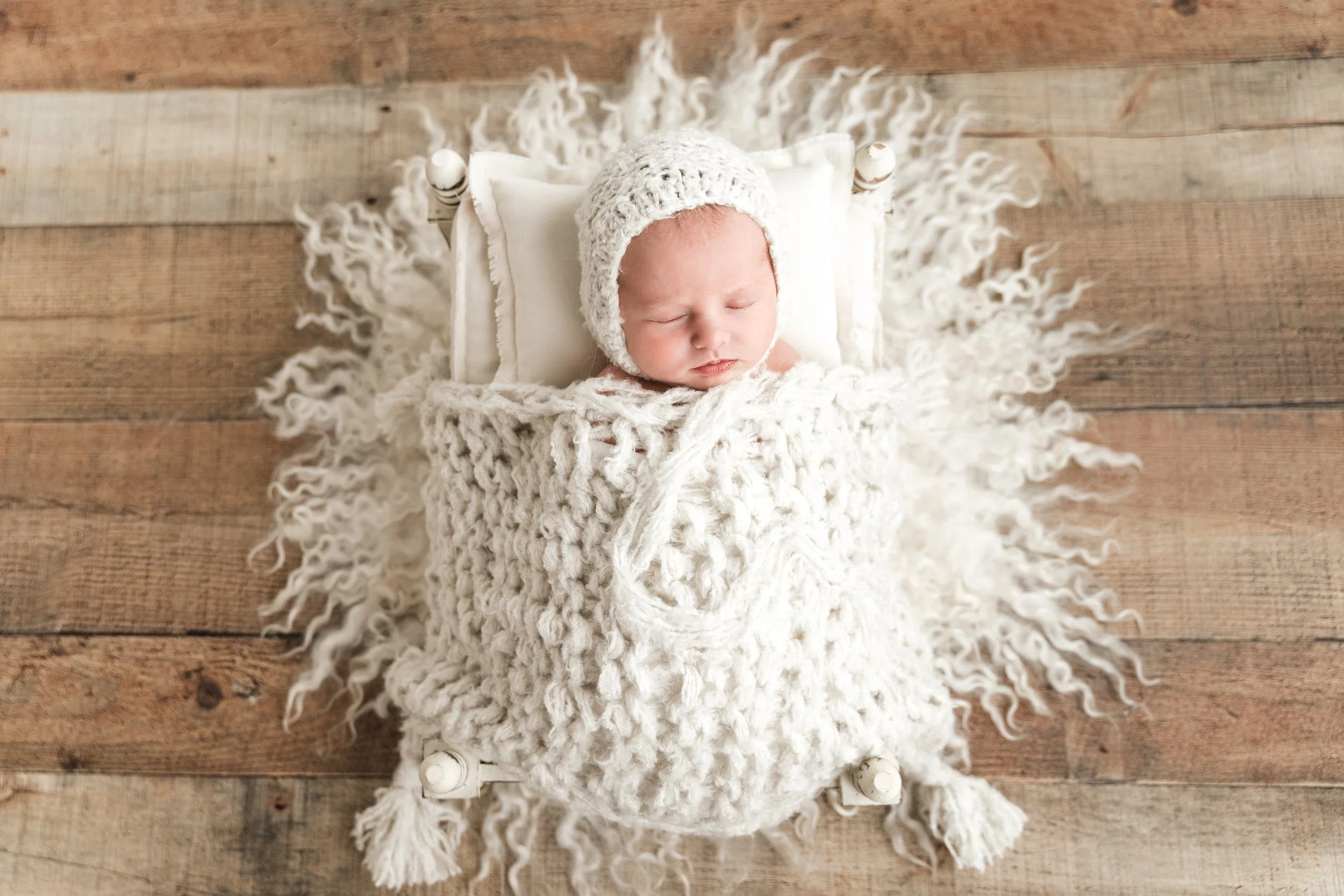 Taytum's Newborn Lifestyle Sneak Peek Photos