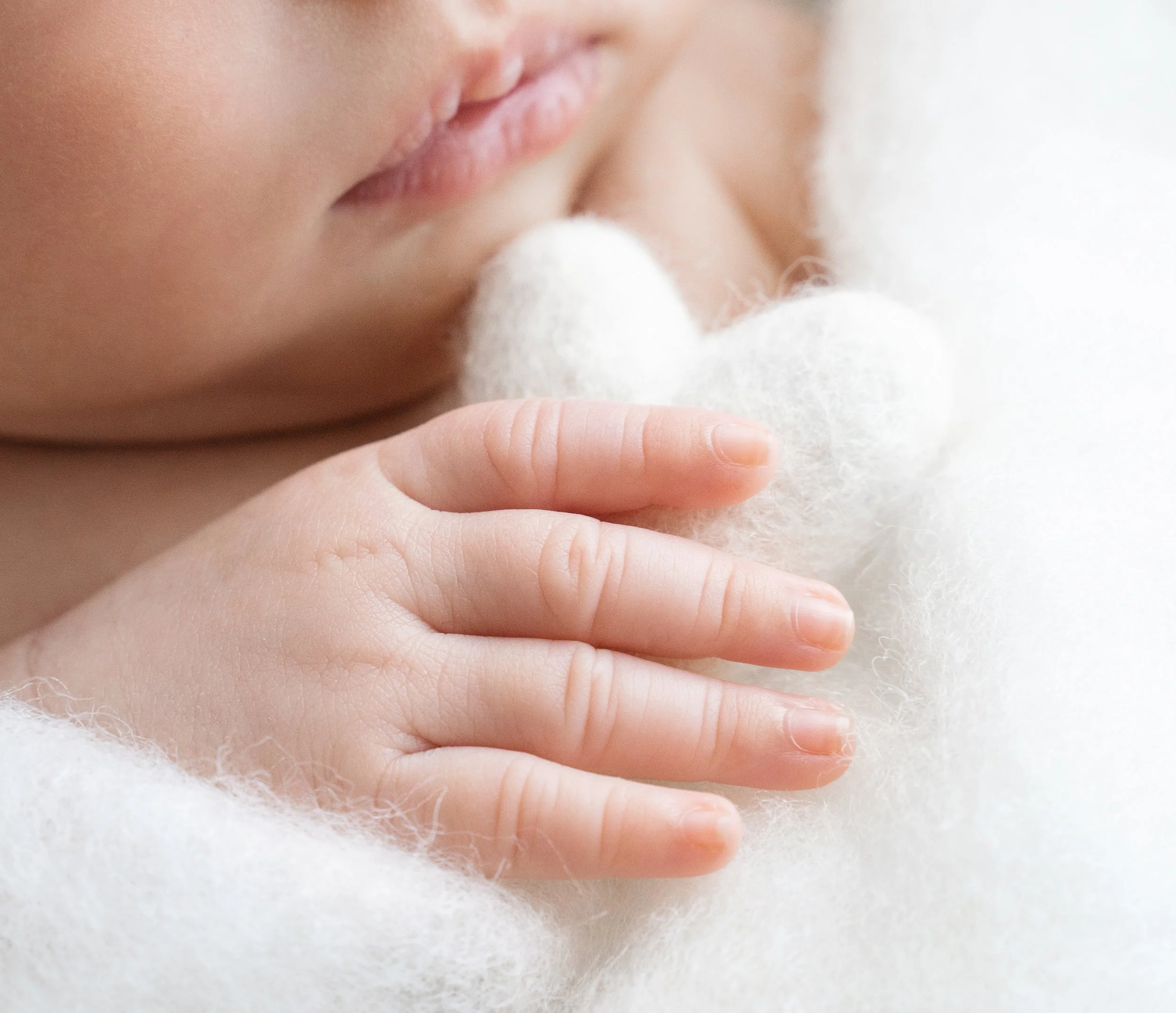 Brooke's Newborn Photo Sneak Sneak Peeks