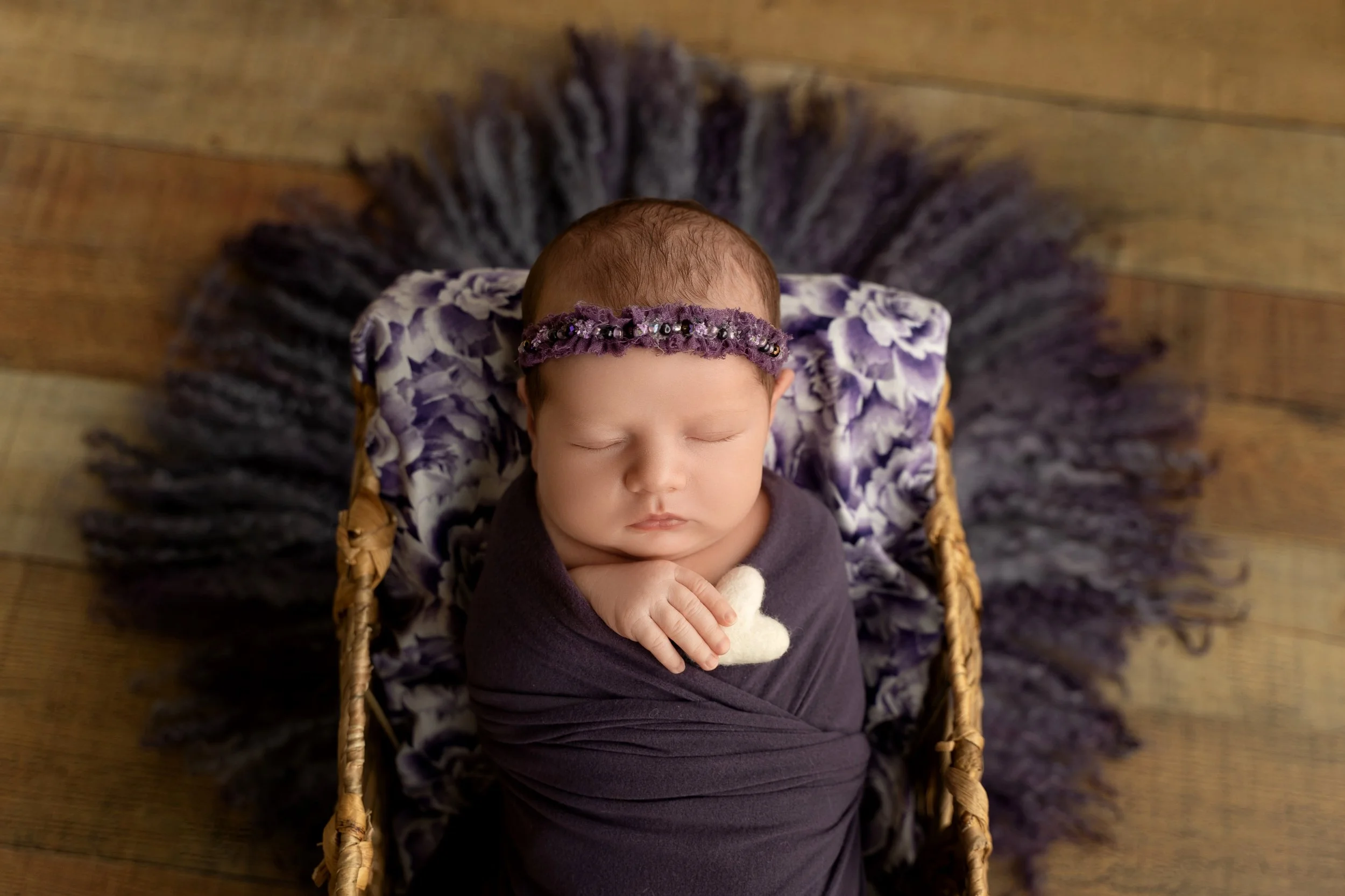 Grace's Newborn Sneak Peeks