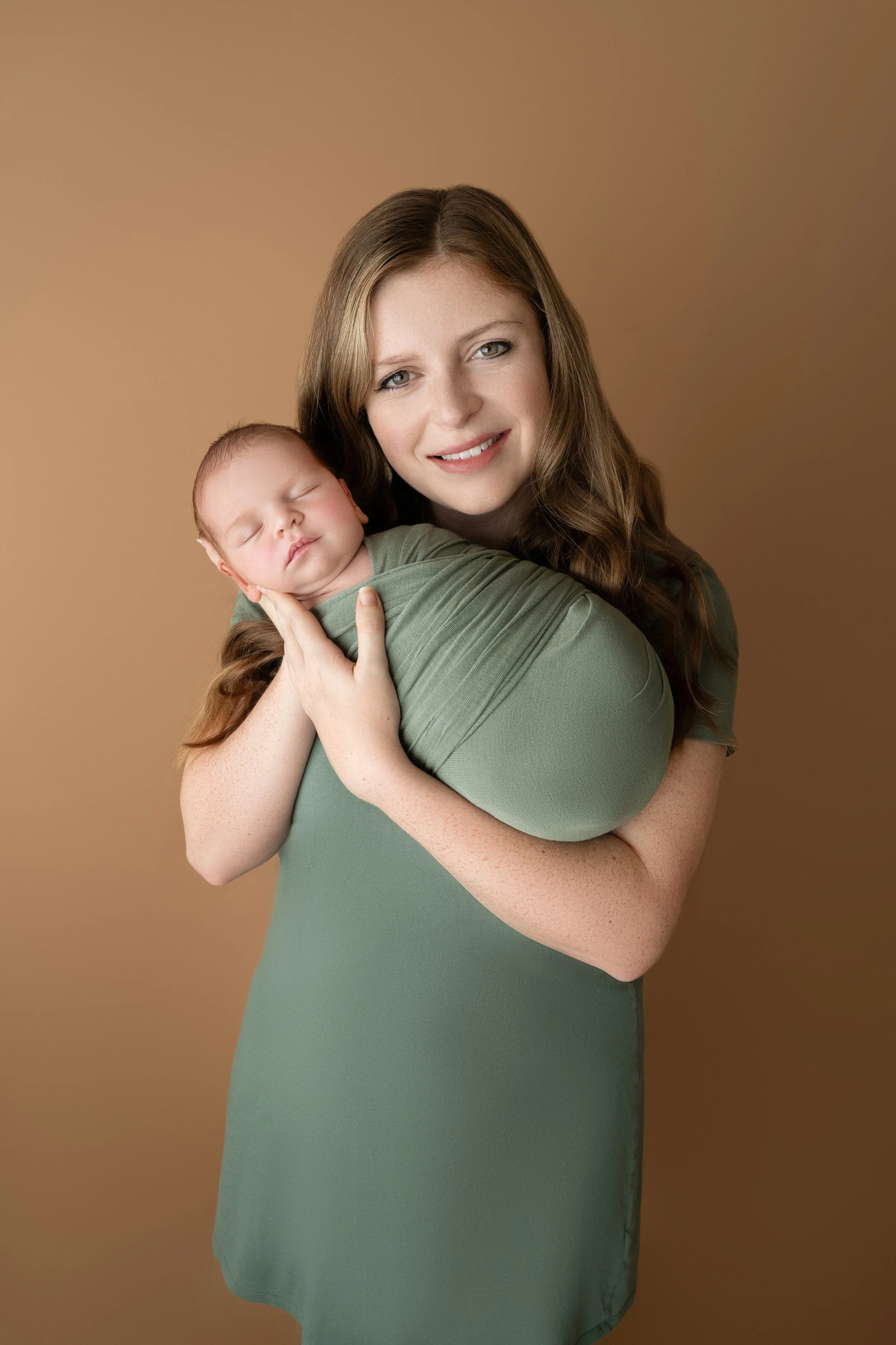 Rory's Newborn Model Sneak Peeks