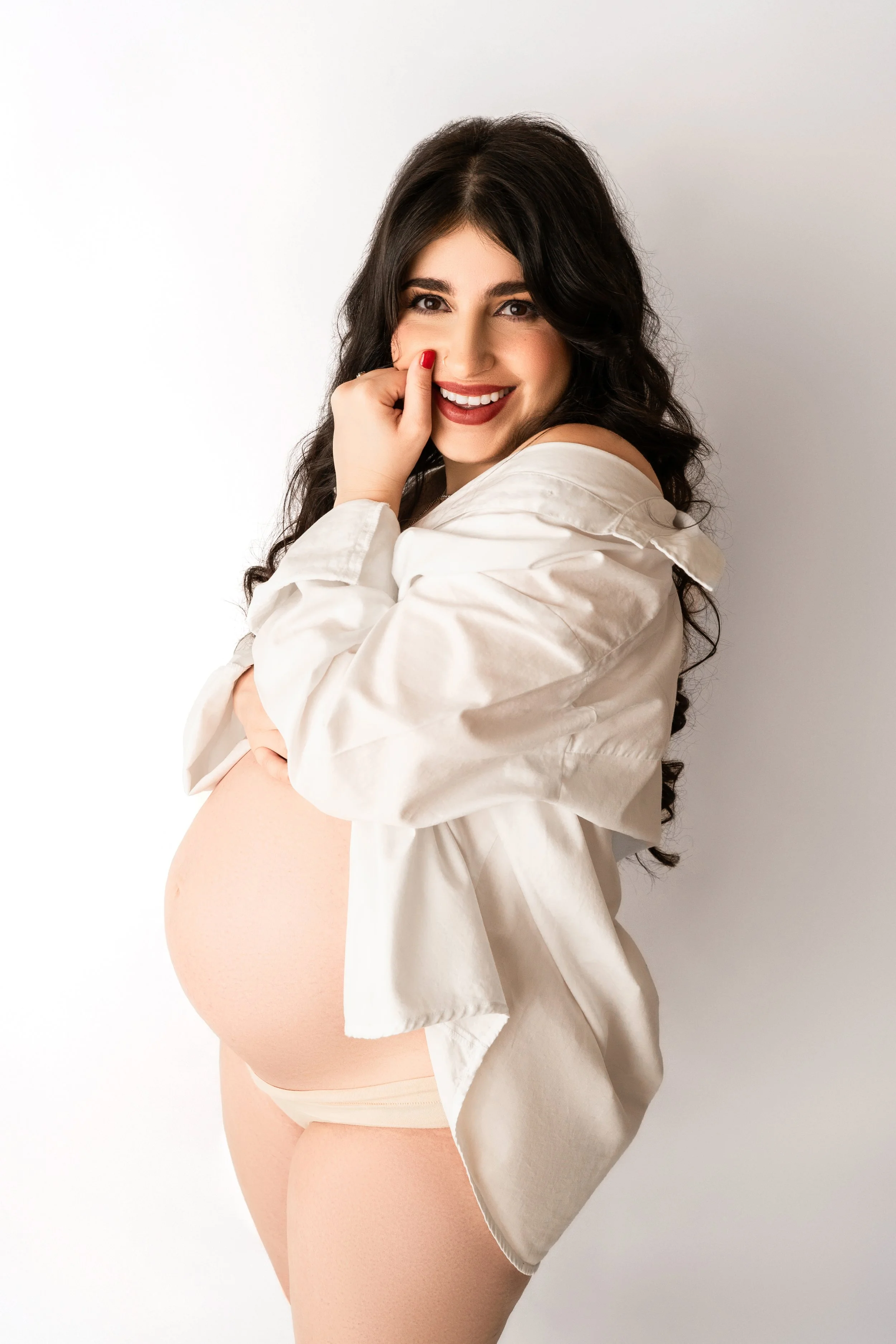 Belly to Baby Session with Isaiah, Mom &amp; Dad