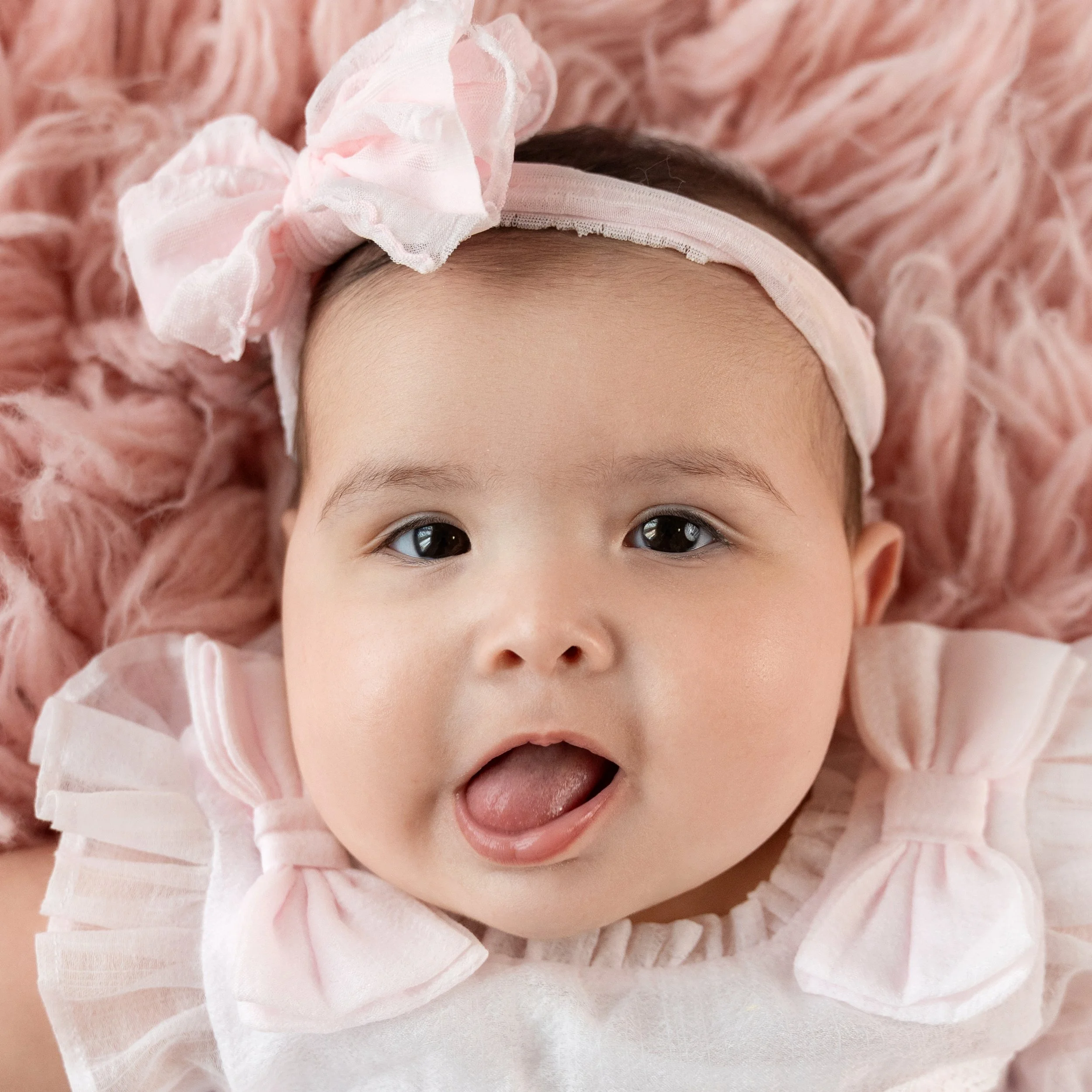 Presley 6 month with Meredith Nathan May 2026-30 MUG-1.jpg