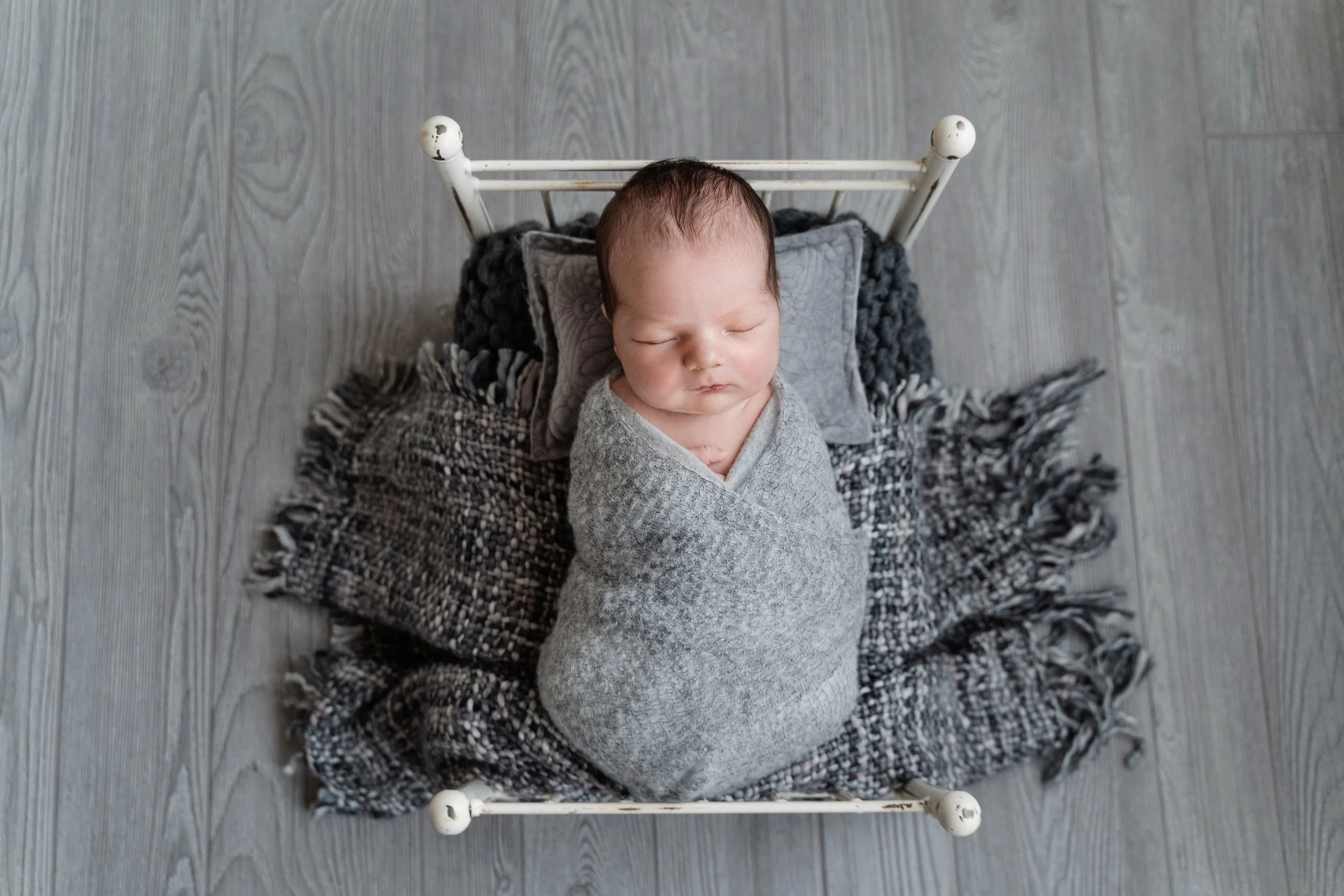 Logan 11 days old June 2022-37.jpg