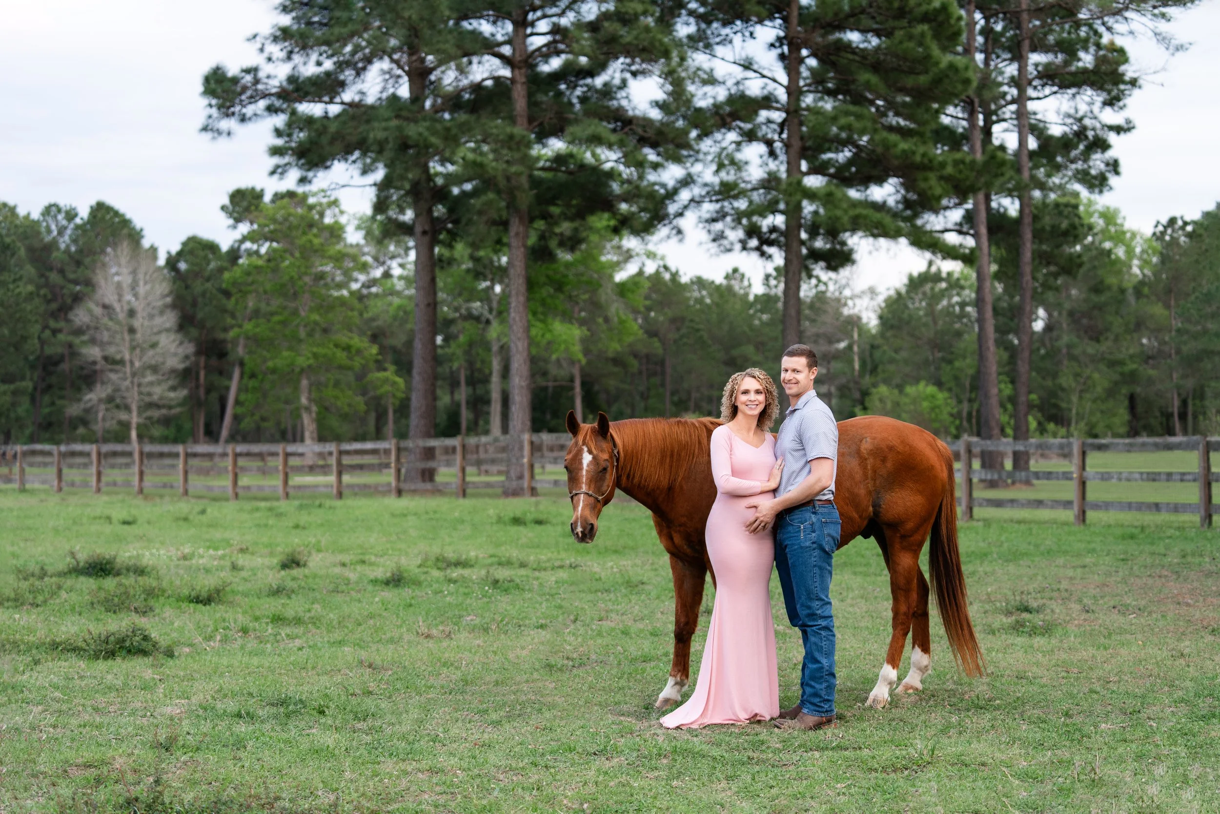Maternity session at home in Waller Texas with mom dad and Doc the horse