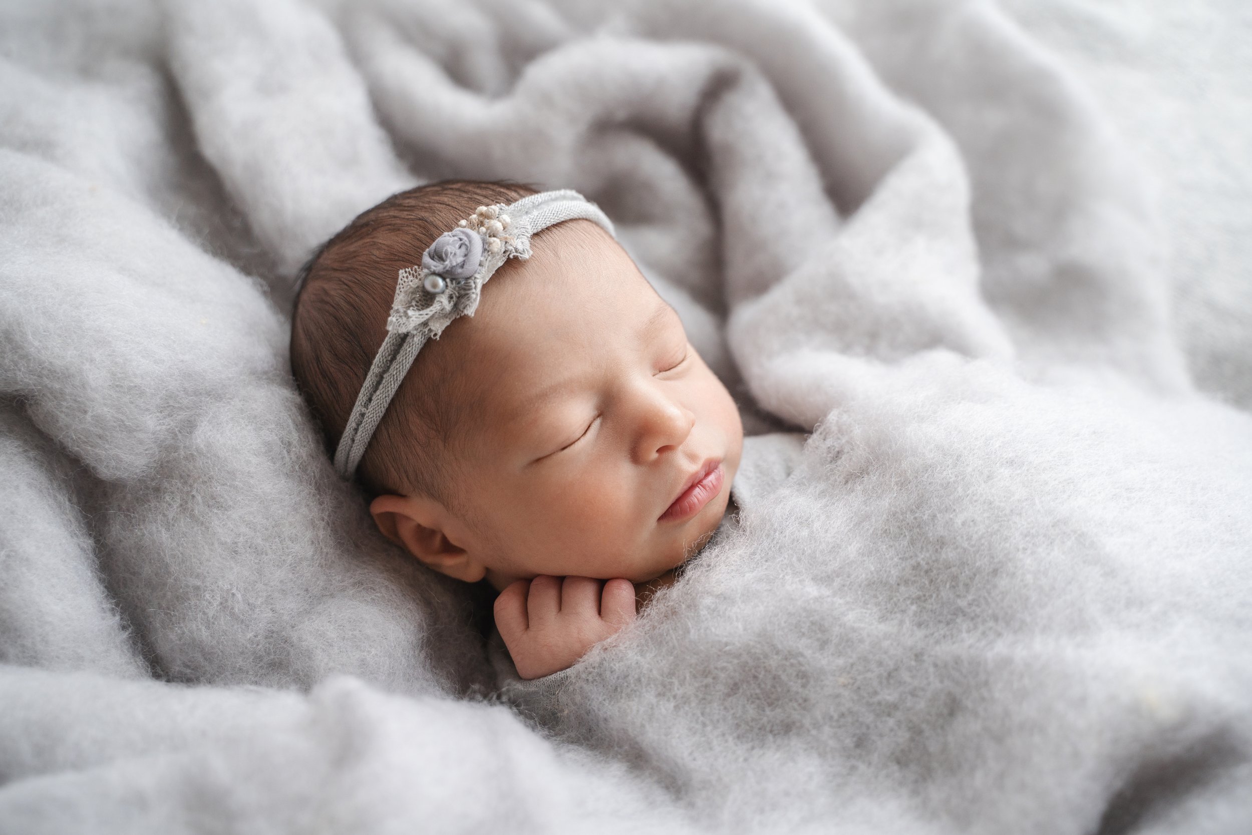 Giselle newborn 8 days old June 2022-12.jpg