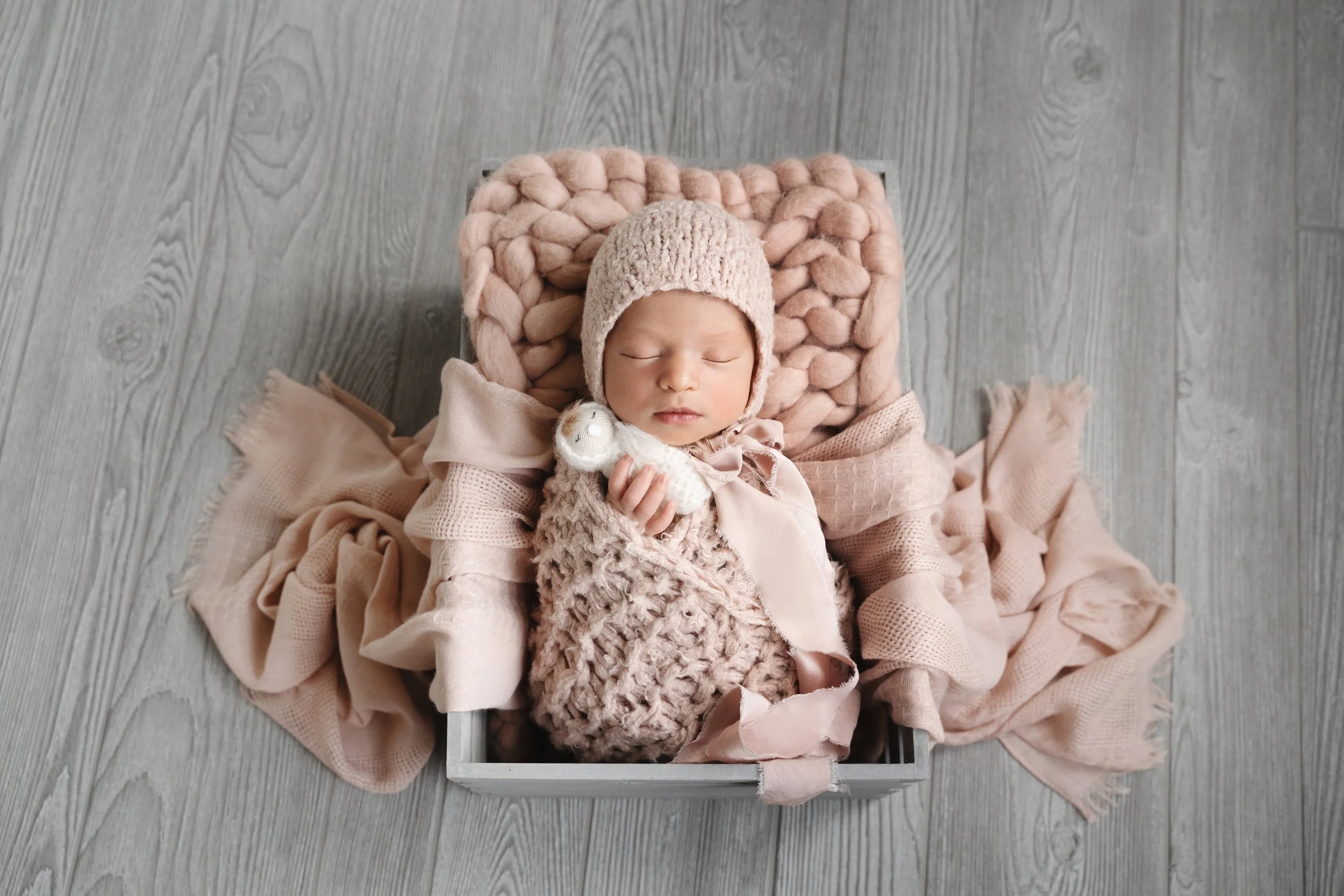Giselle newborn 8 days old June 2022-19.jpg