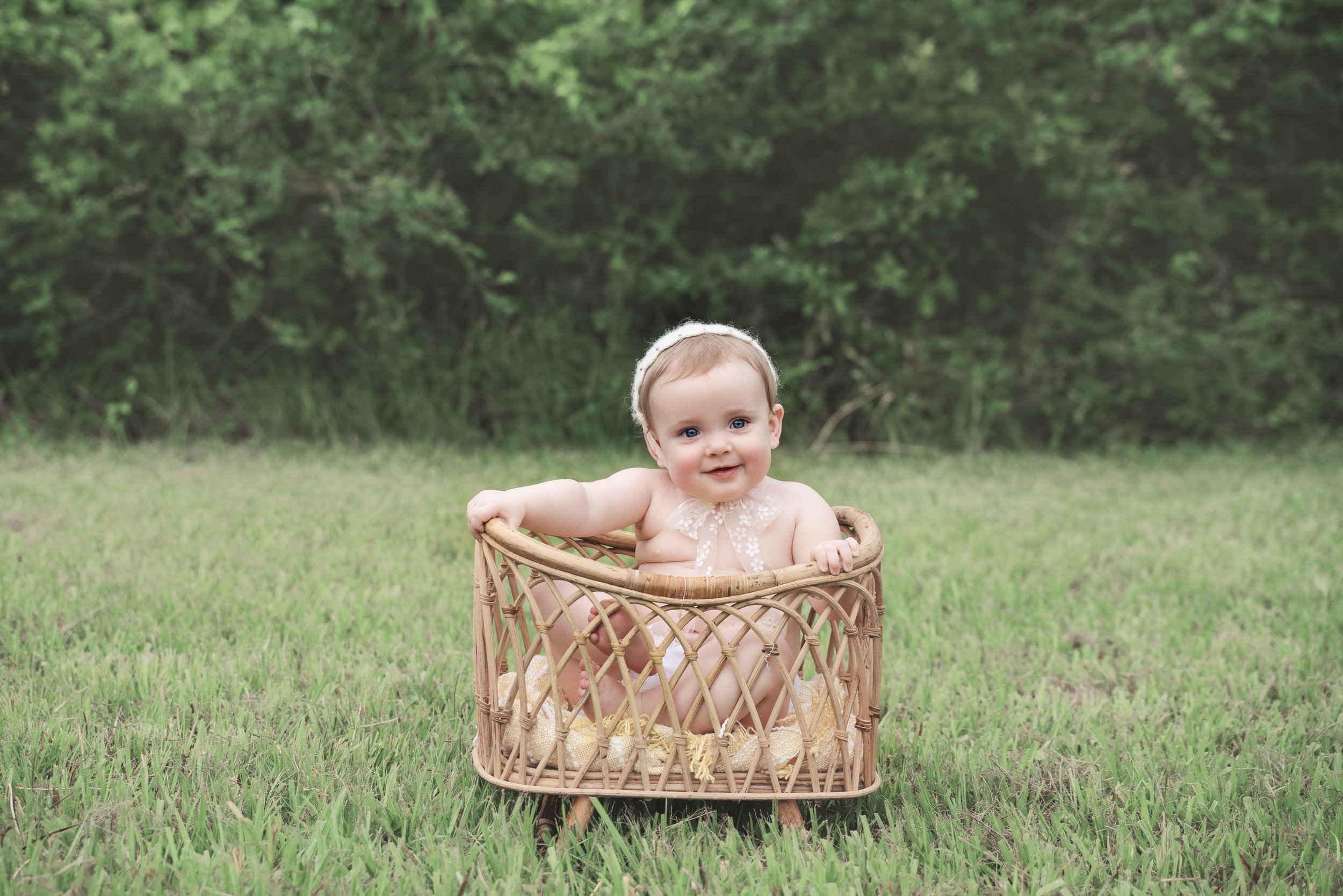 Kate 1 Year May 2022-19.jpg