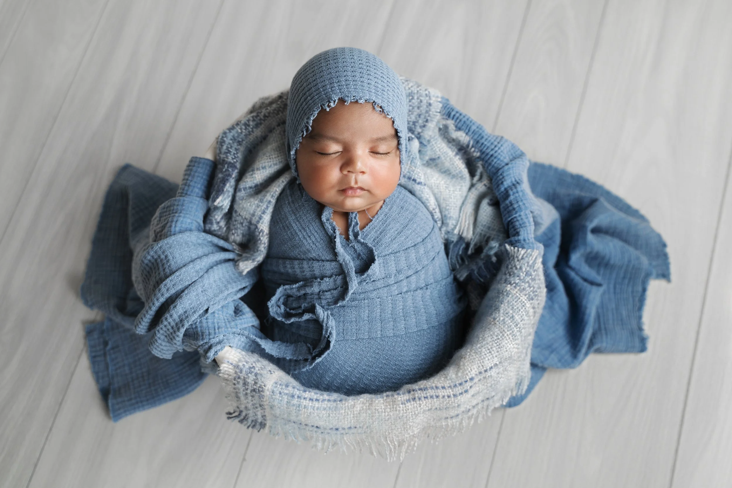 Noah Newborrn 1 month old August 2002-12.jpg