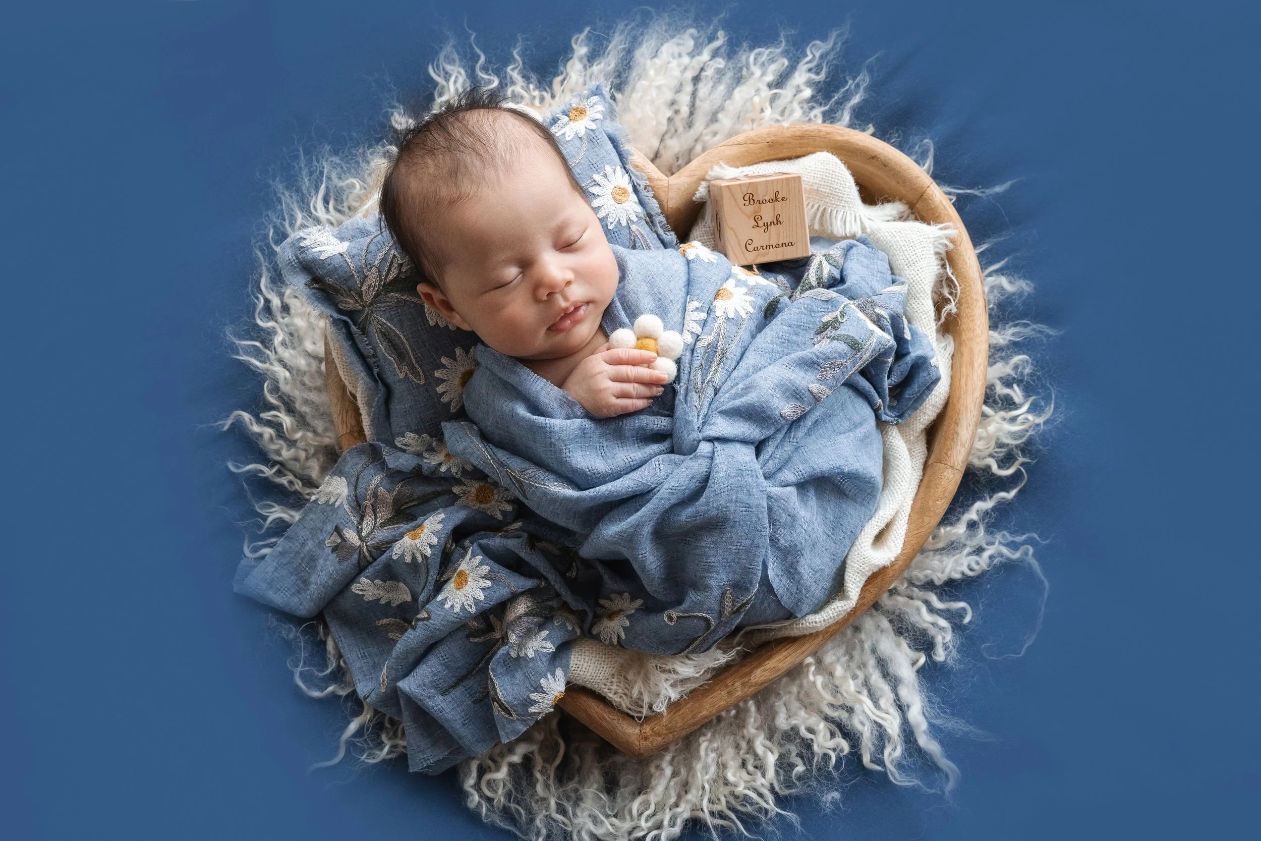 Brooke 1 month old newborn June 2022-6.jpg
