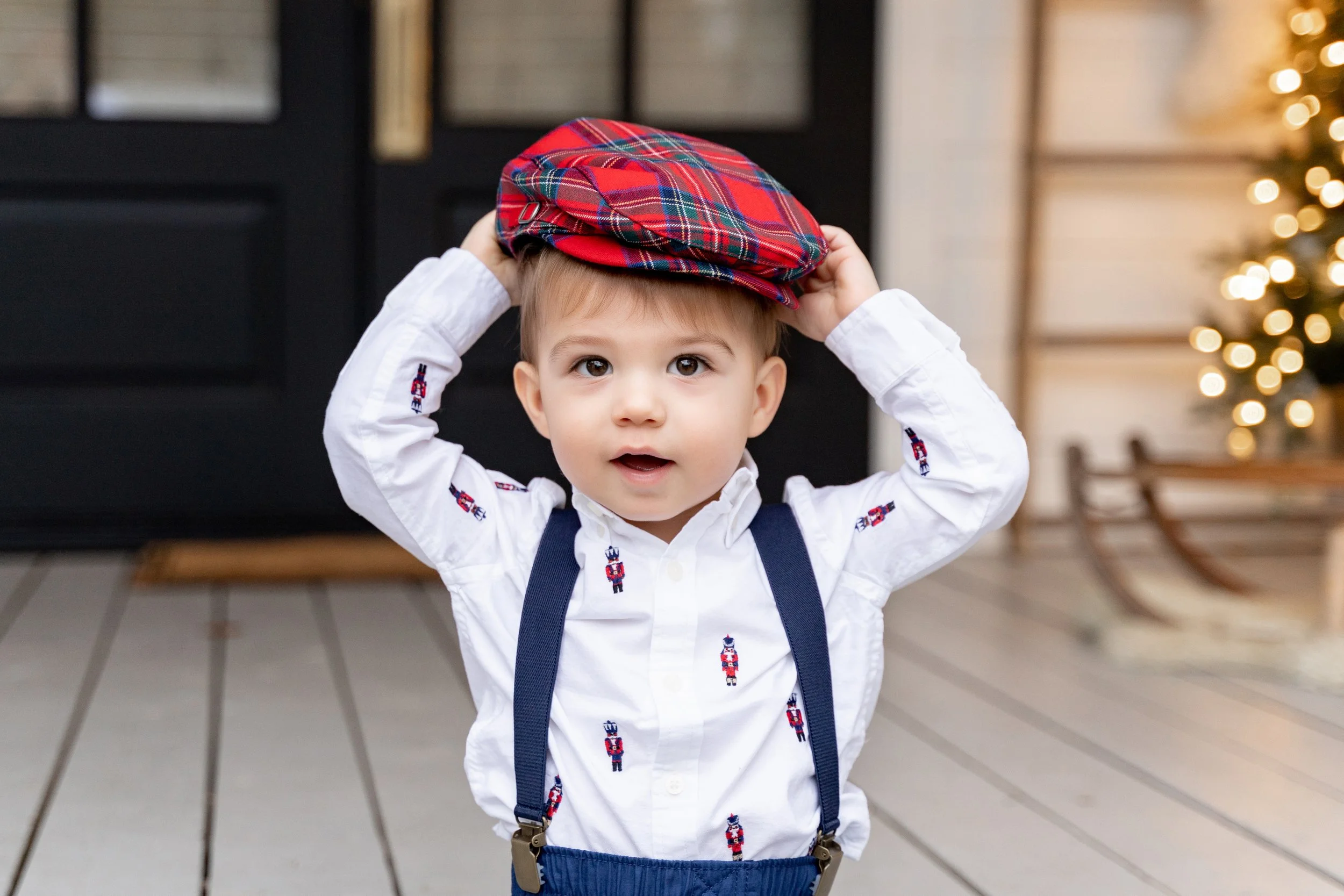 Jillian P Family Holiday Minis December 2022-6.jpg