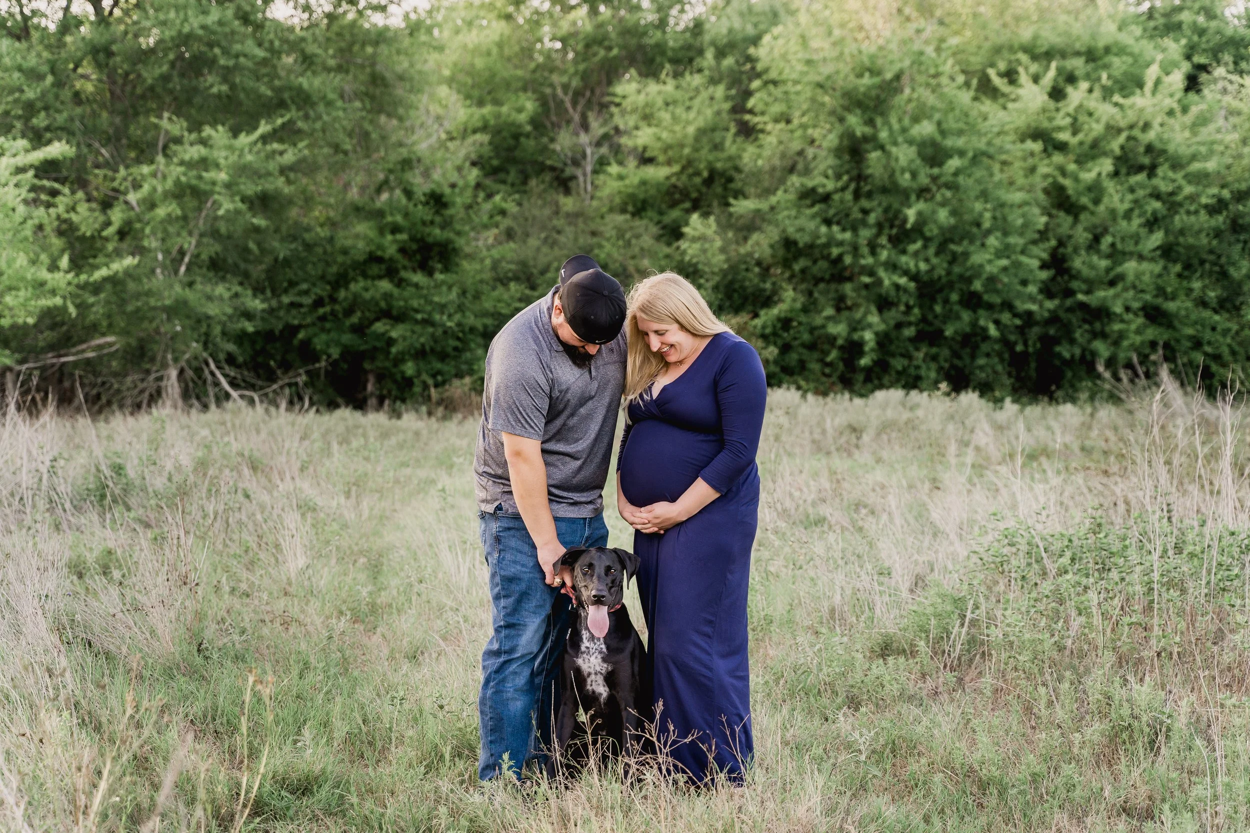 Stephanie and Tony Maternity August 2022-14.jpg