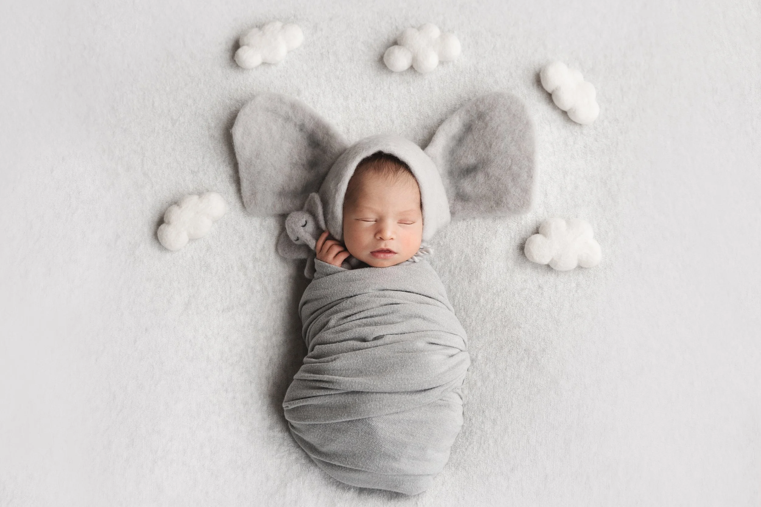Giselle newborn 8 days old June 2022-5.jpg