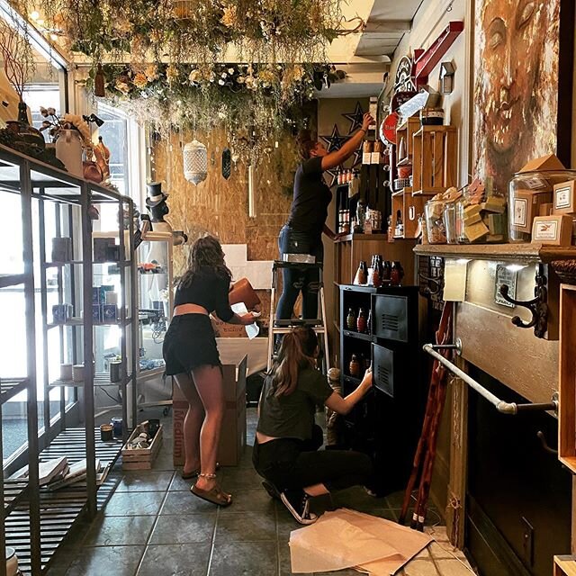 Who Ever Thought That Packing For Our Move Would Be So Exciting? Too Many Butterflies For Our Tummy&rsquo;s! #SteviesOnHay #movingforward #cantwait #318 #downtownfaync #lovelocal #fortbraggnc