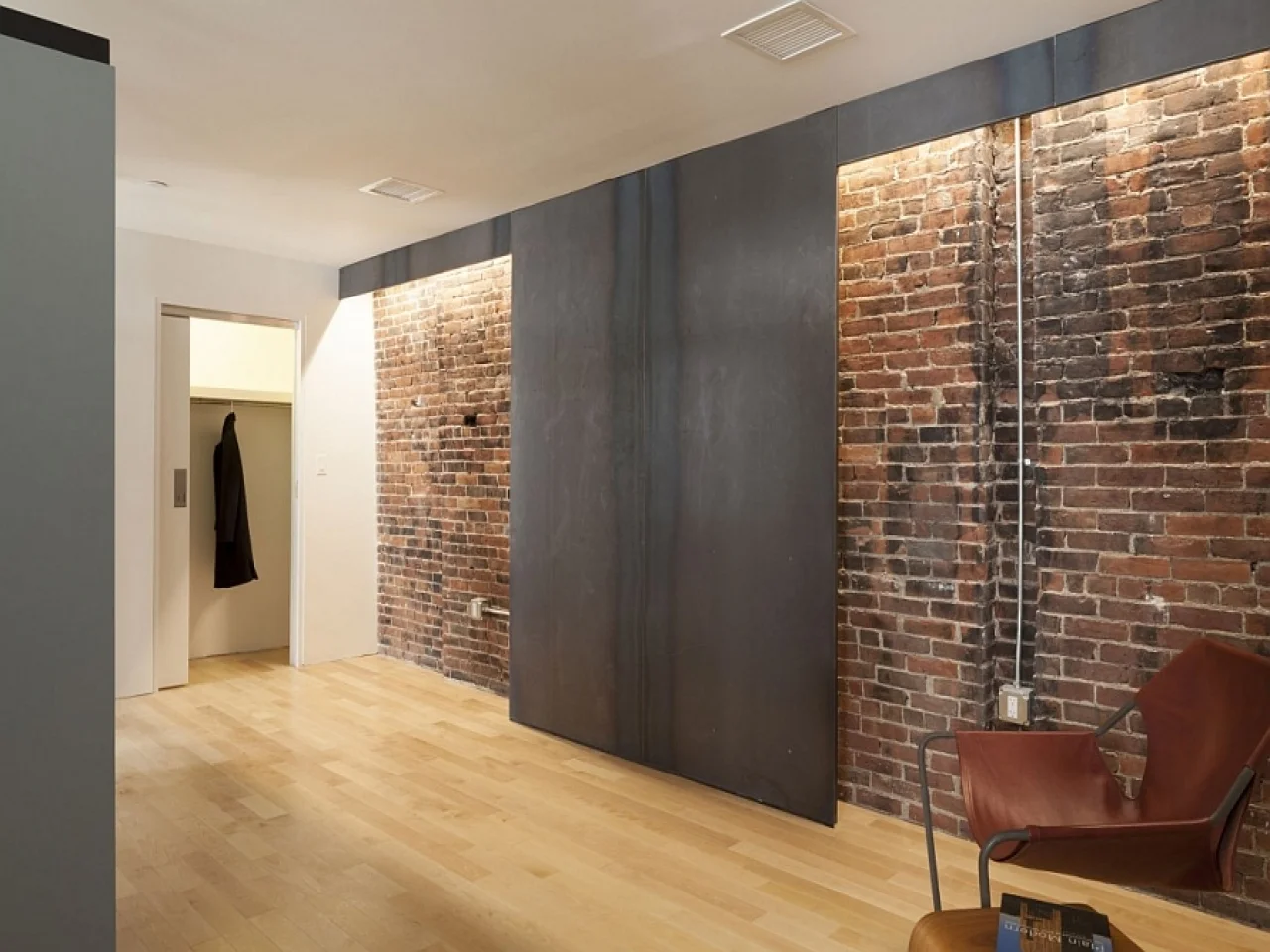 Den/Entry