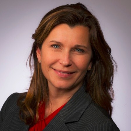 Kimberly is the Global Lead Sustainability, Advocacy & Communications at DuPont Water Solutions . Her experience and skills in strategic marketing, digital marketing, business strategy, marketing and communications, enables Kimberly to act as a valuable content advisor for the documentary.