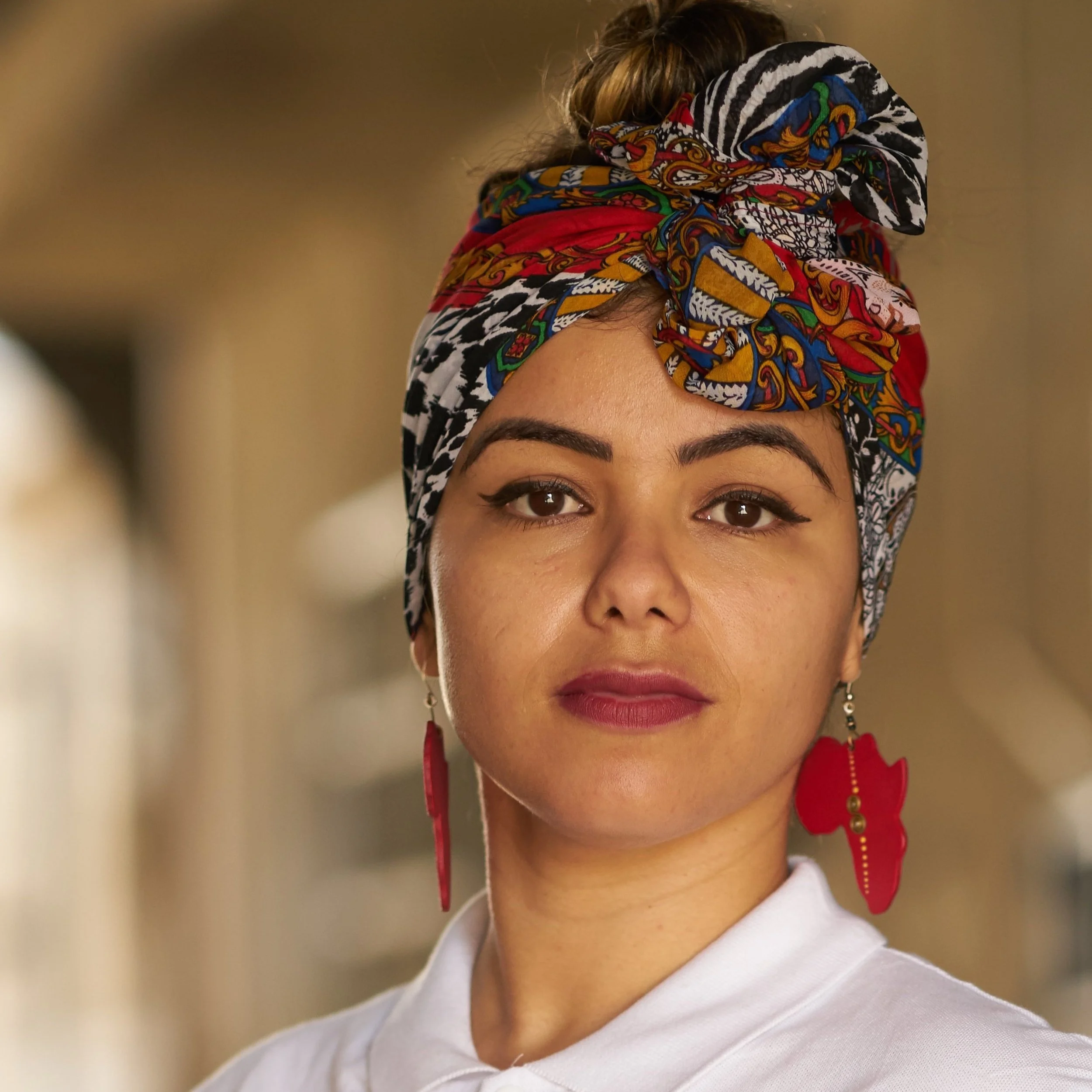 « Vous avez besoin du pouvoir d'un système de soutien qui vous protège. » - Aya Chebbi (Afrique - Tunisie) 3/3