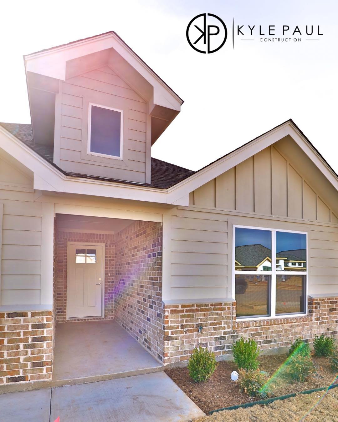 The kind of entry that says &ldquo;you&rsquo;re home.&rdquo;
