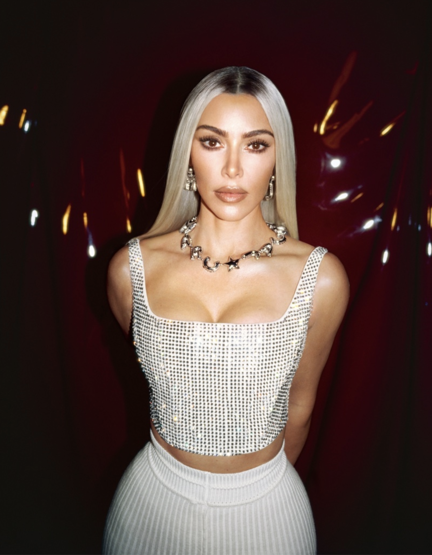 Kim-Kardashian-by-Tyrone-Lebon-Marc-Jacobs-Resort-2023-4-1.png